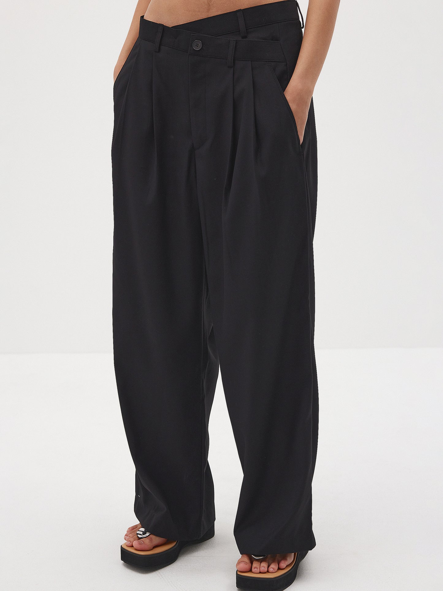 Low Rise Criss Cross Suit Trousers, Black