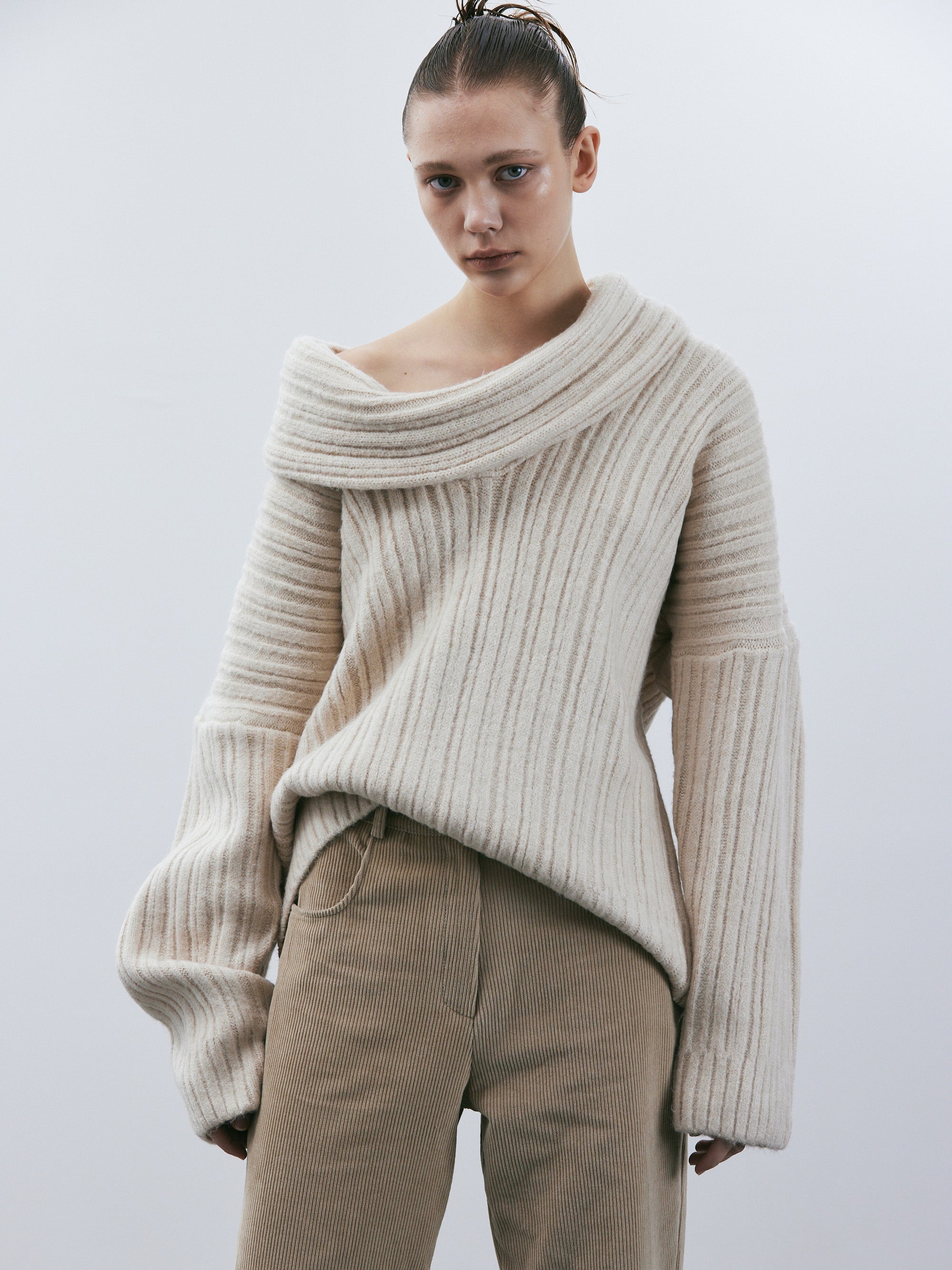 Pre-order) Becca Oversized High Roll Knit Pullover, Birch