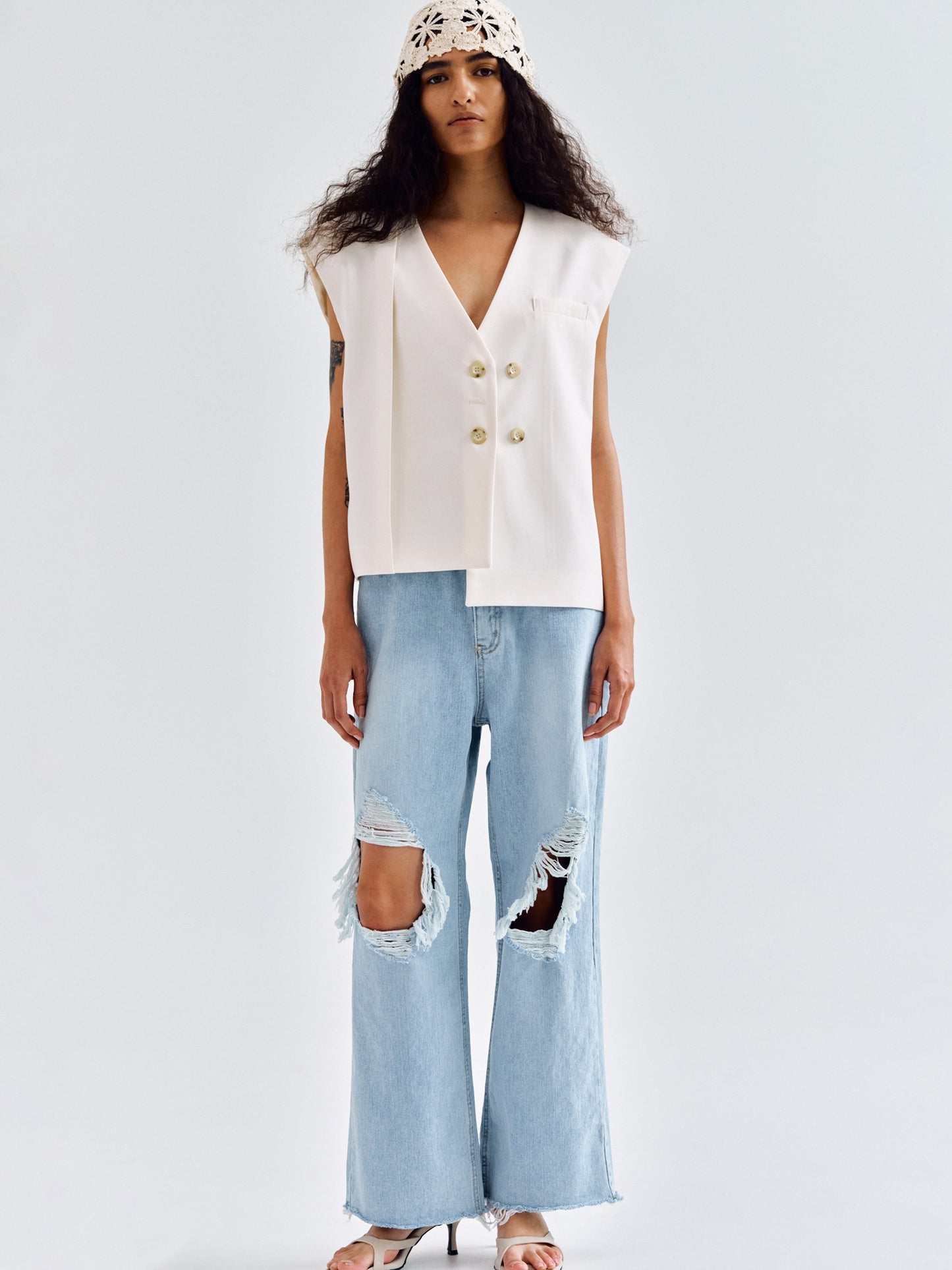 Relaxed Destroyed Jeans, Light Blue