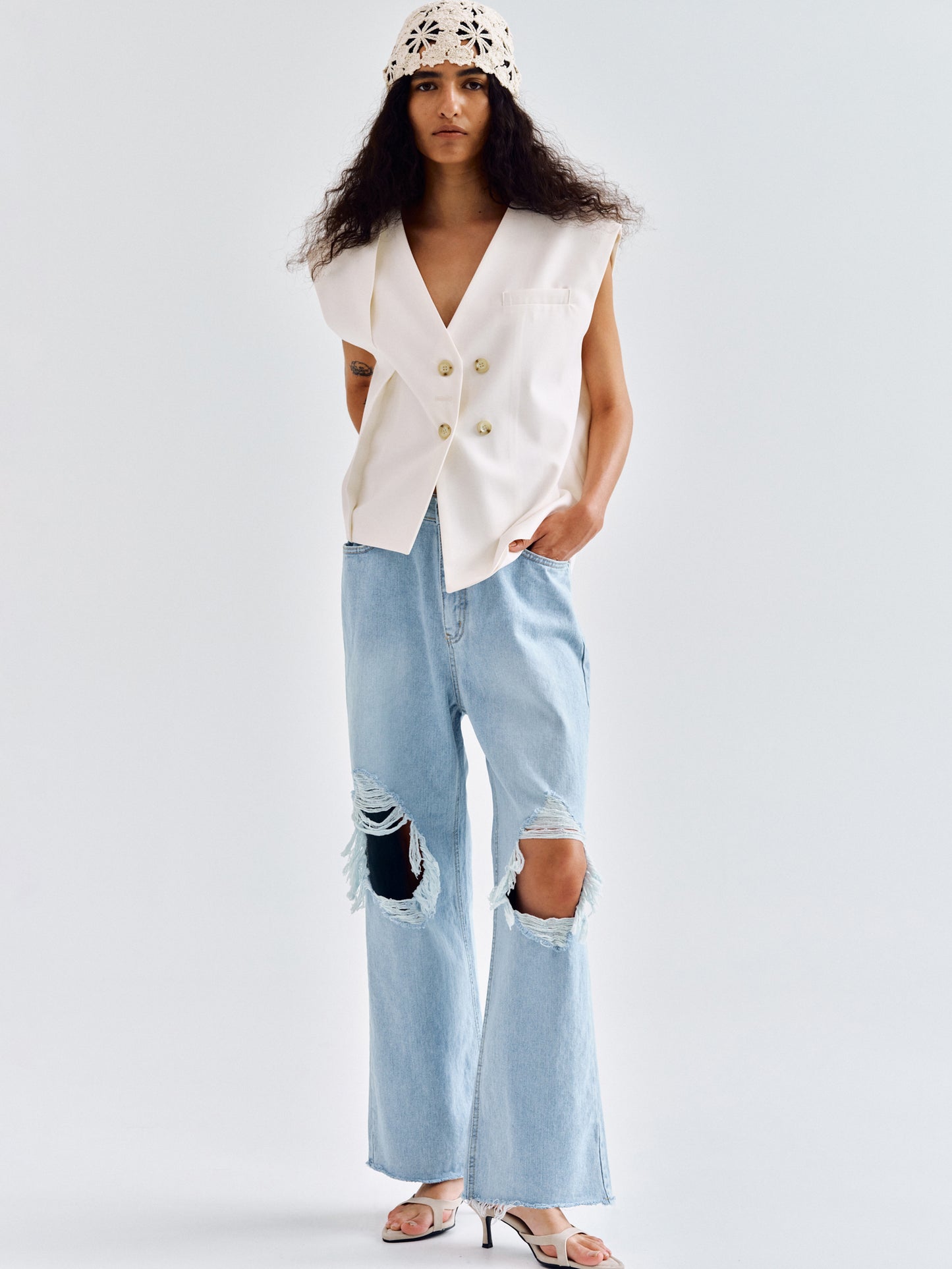 Relaxed Destroyed Jeans, Light Blue