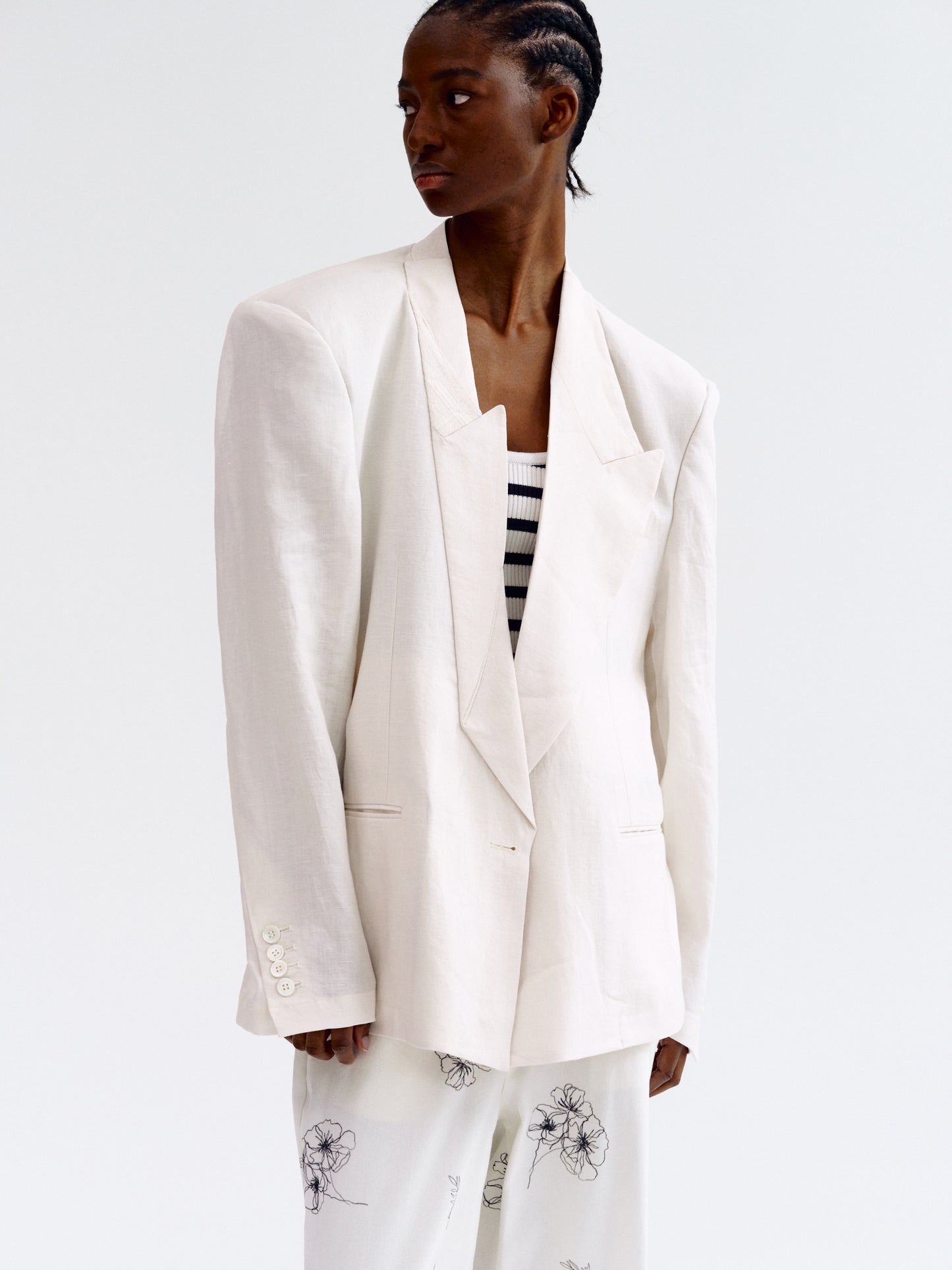Folded Point Linen Blazer, Ivory