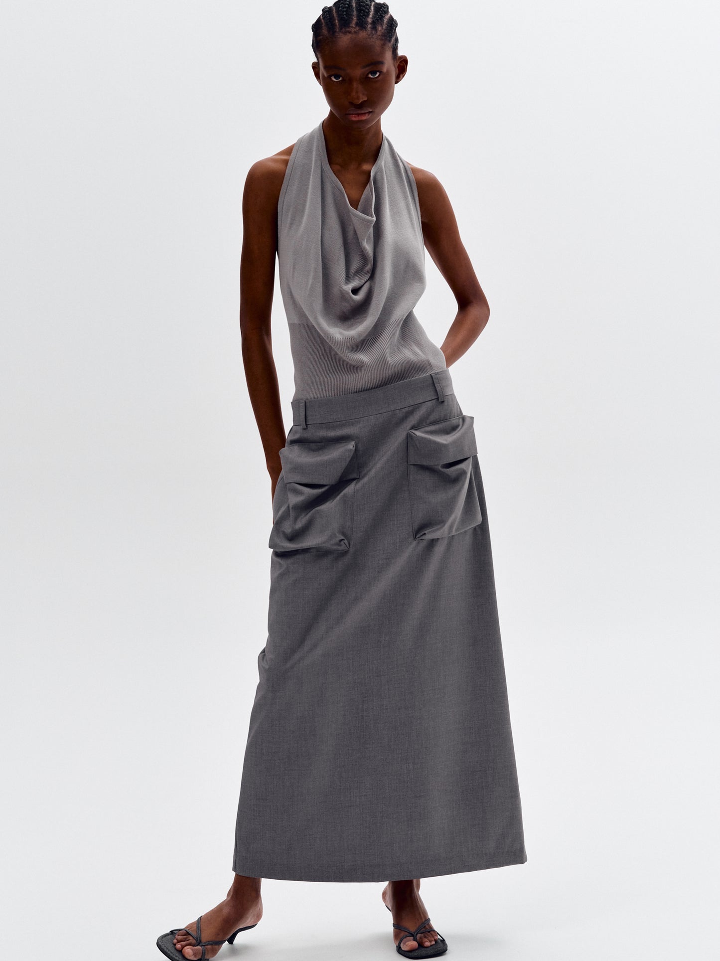 (Pre-order) Backless Cowl Neck Knit, Gray