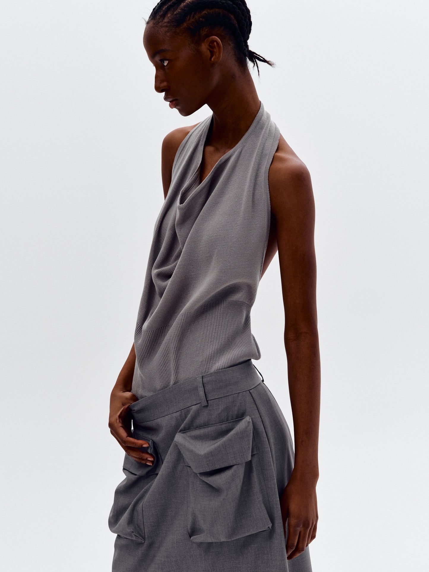 (Pre-order) Backless Cowl Neck Knit, Gray