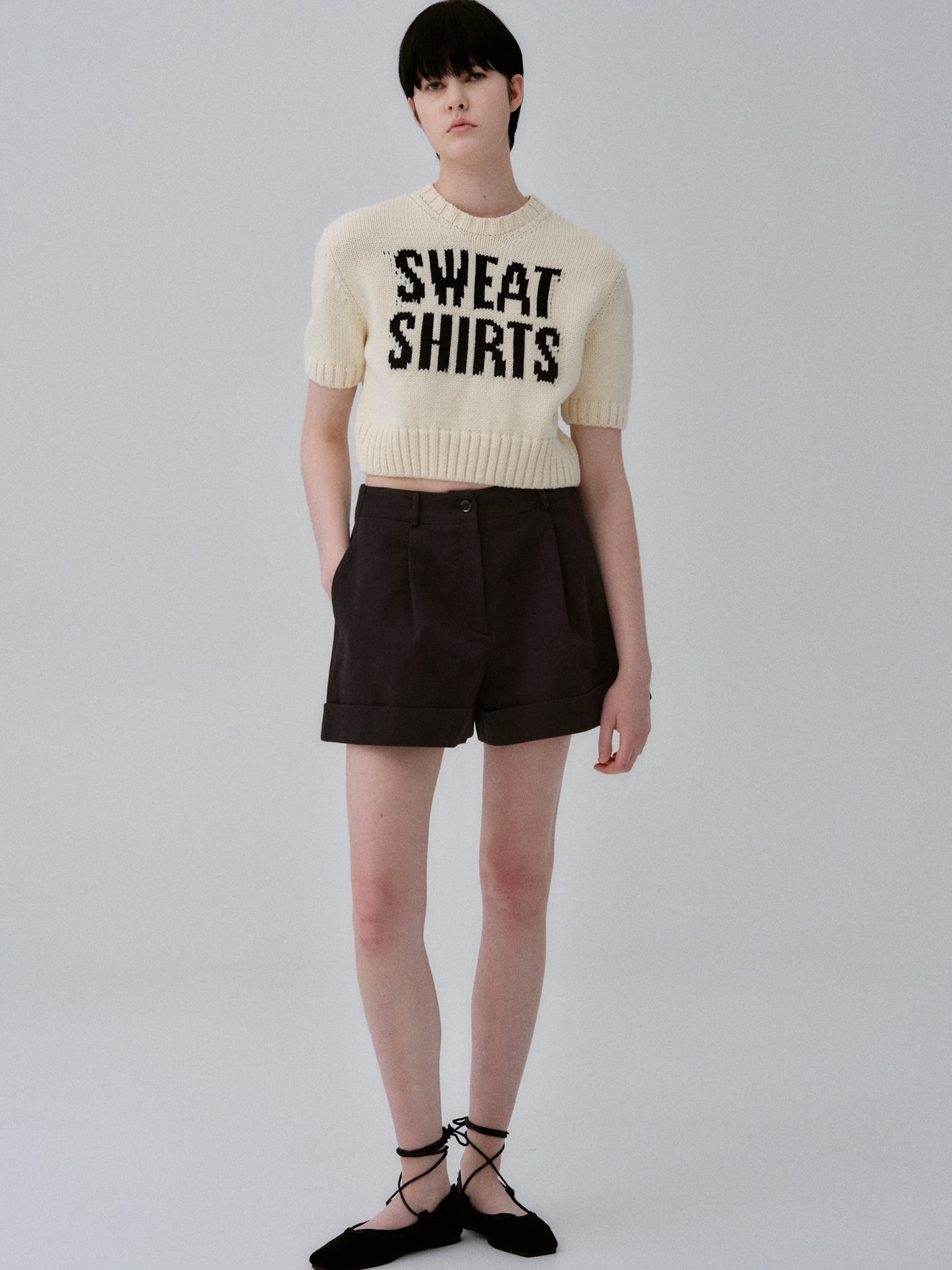 Wide Leg Turn-Up Shorts, Black