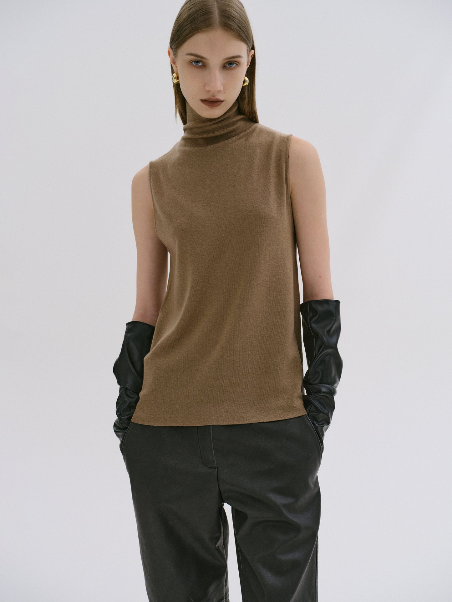 Signature Sleeveless Knit Turtleneck, Mocha