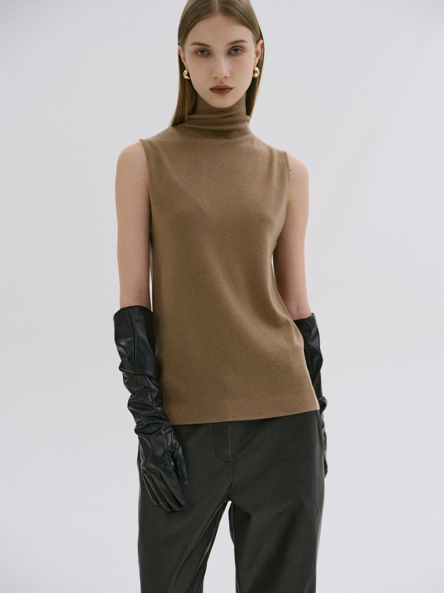Signature Sleeveless Knit Turtleneck, Mocha