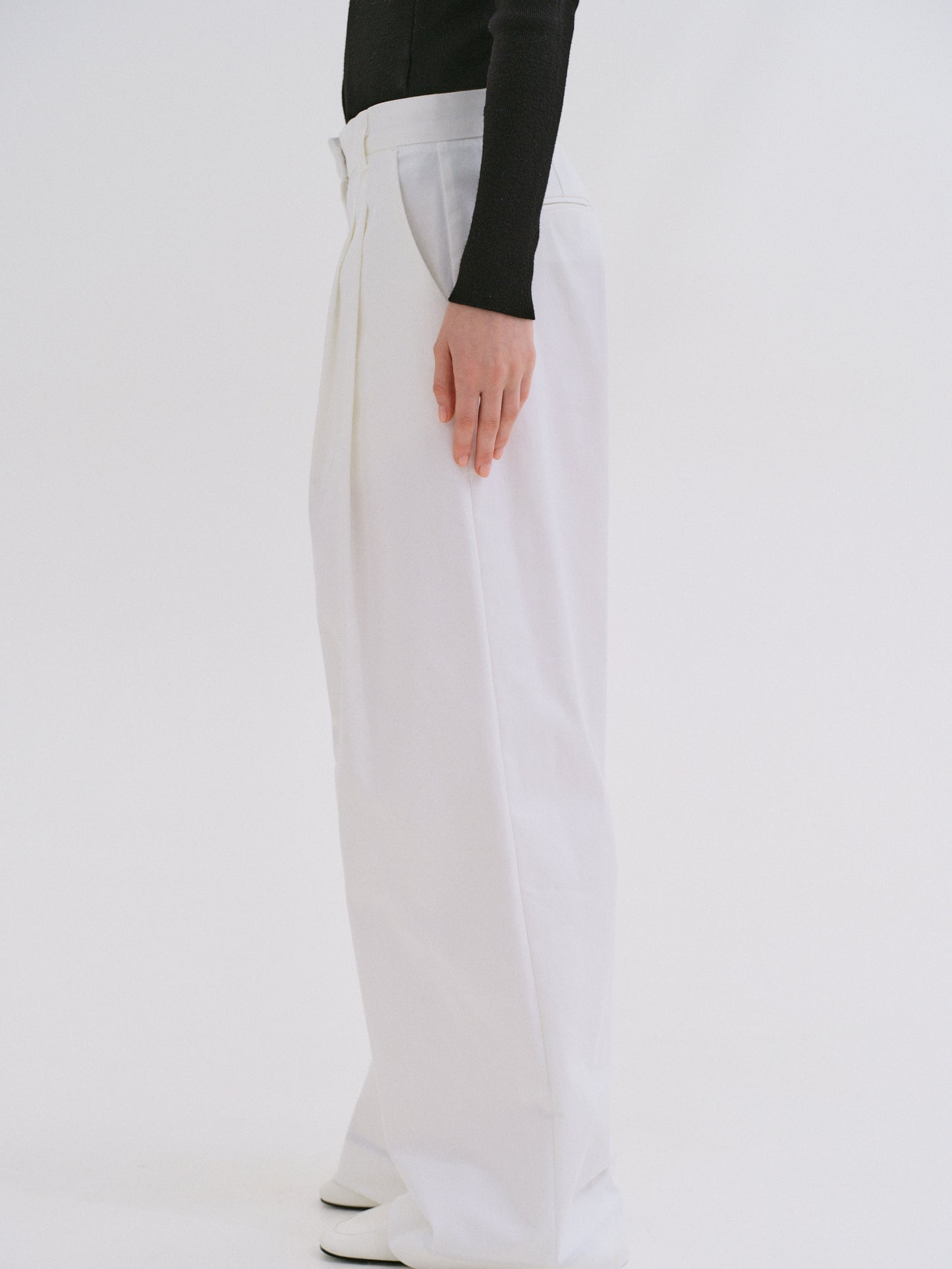 Pleated Cotton Twill Trousers, White