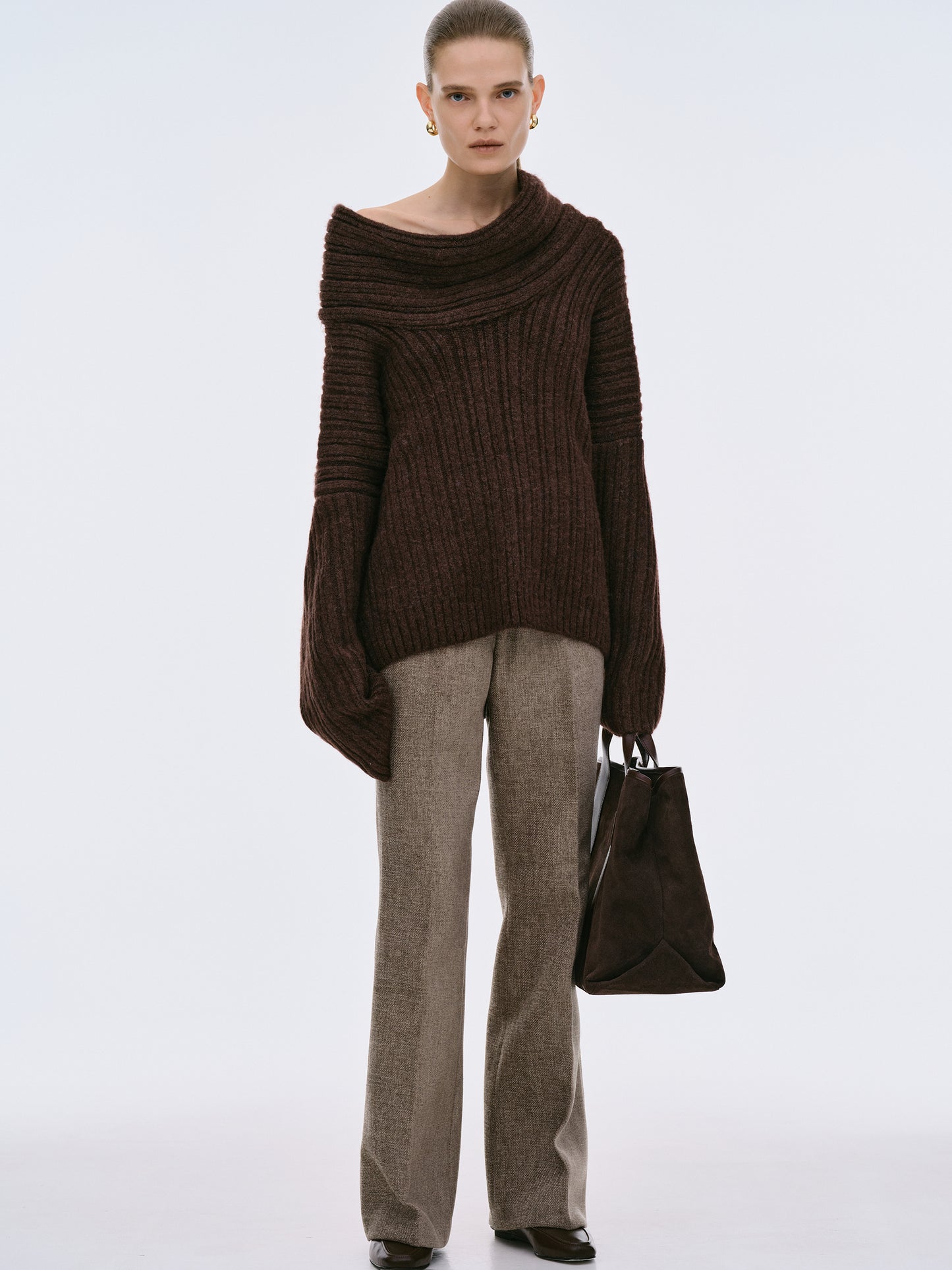 (Pre-order) Becca Oversized High Roll Knit Pullover, Chocolate