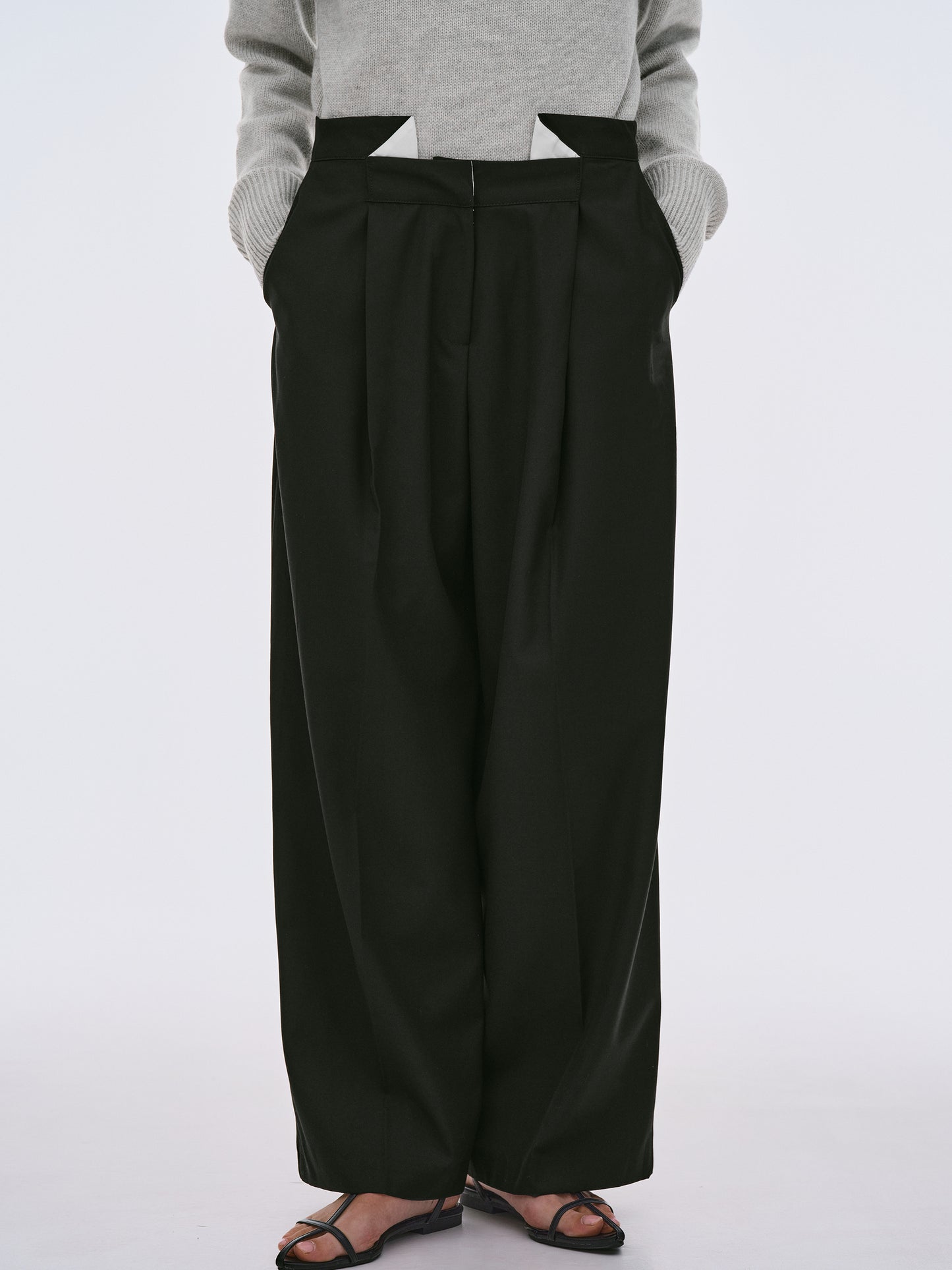 Yves Folded Wool Trousers, Black