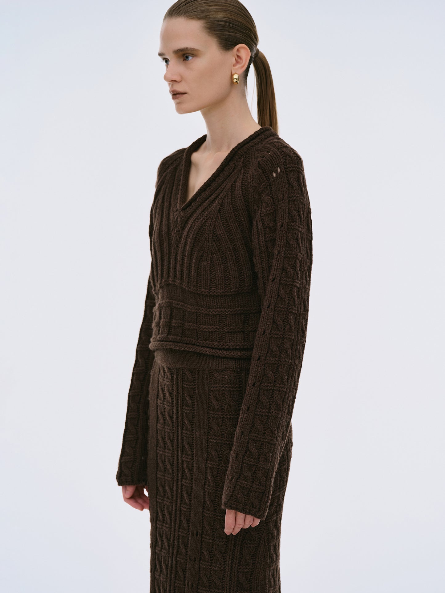 (Pre-order) Pella Lambswool Cable Knit, Bistre