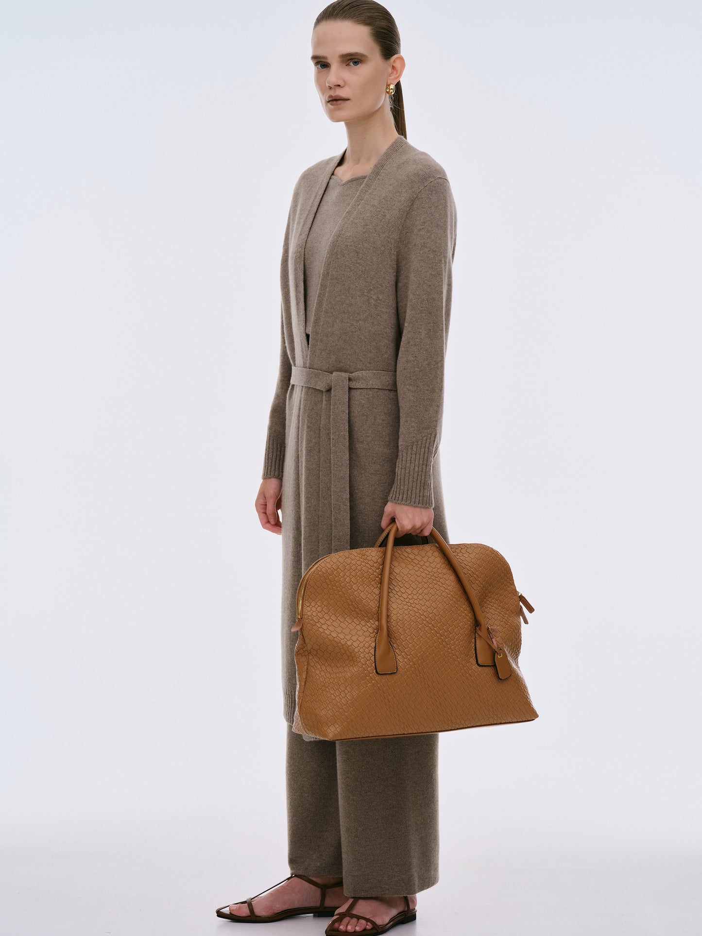 Fonteyn Cashmere Cardigan, Mud