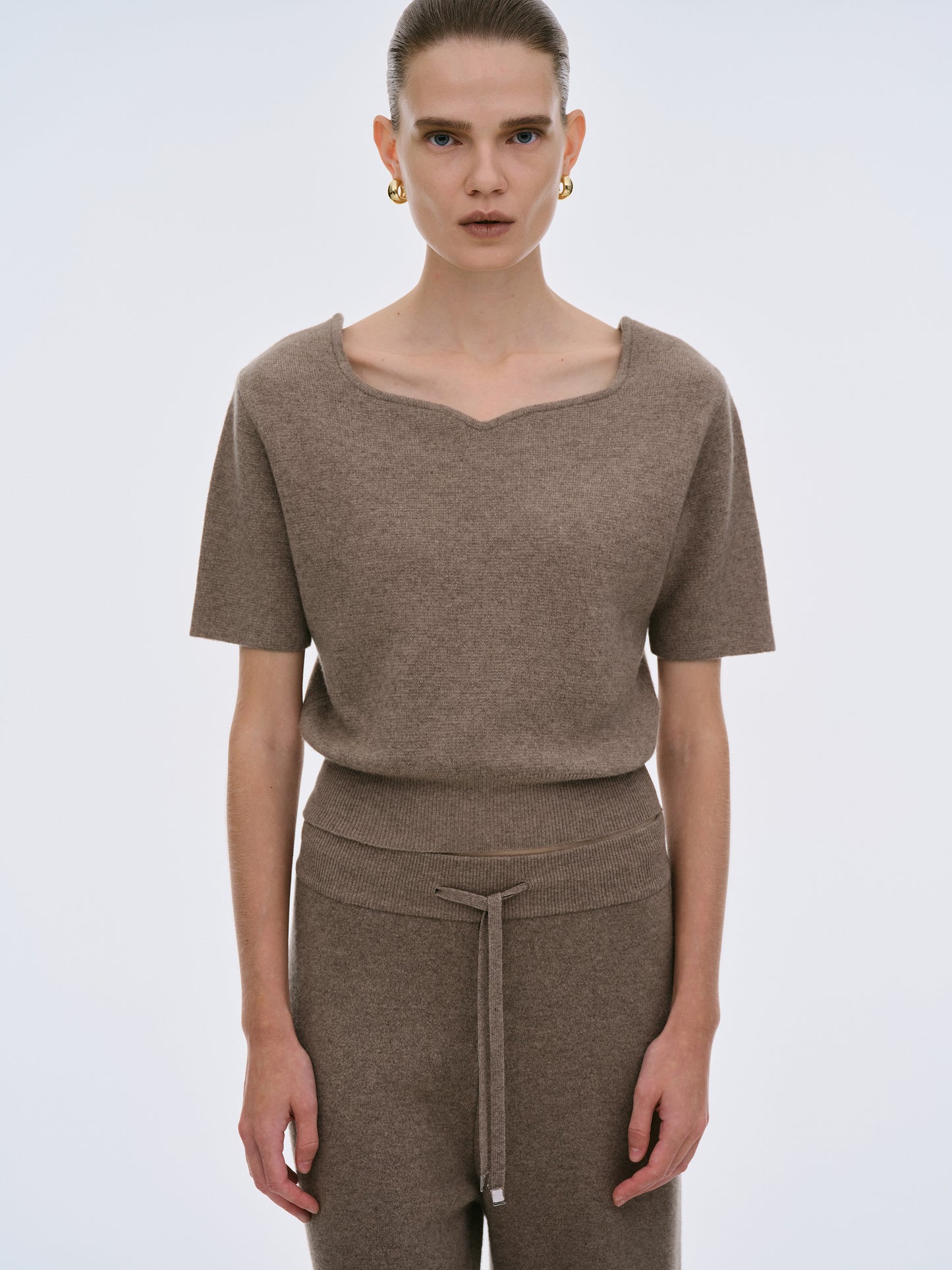 Fonteyn Cashmere Short Sleeve Knit, Mud