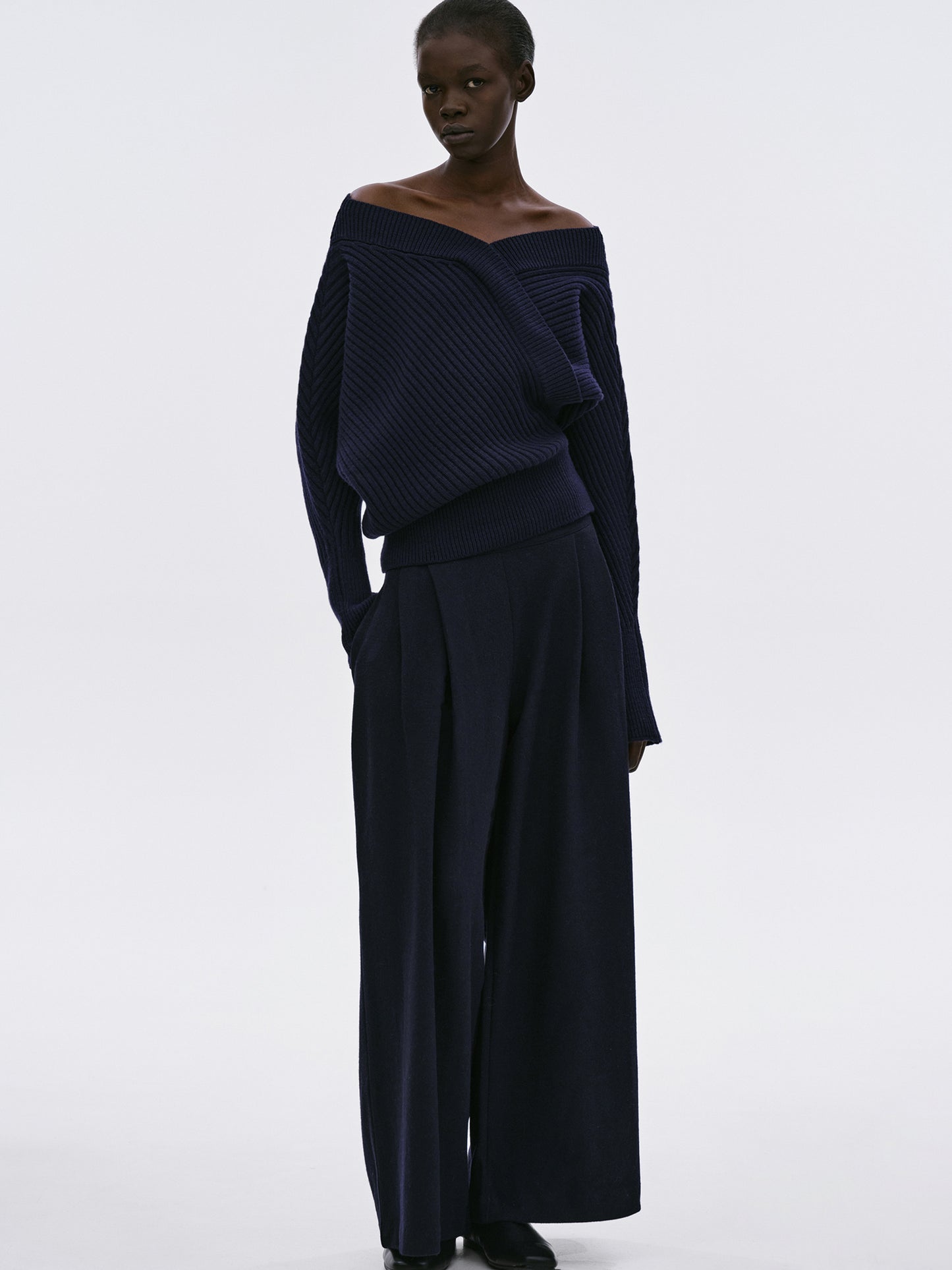 Wide-Leg Wool Trousers, Navy