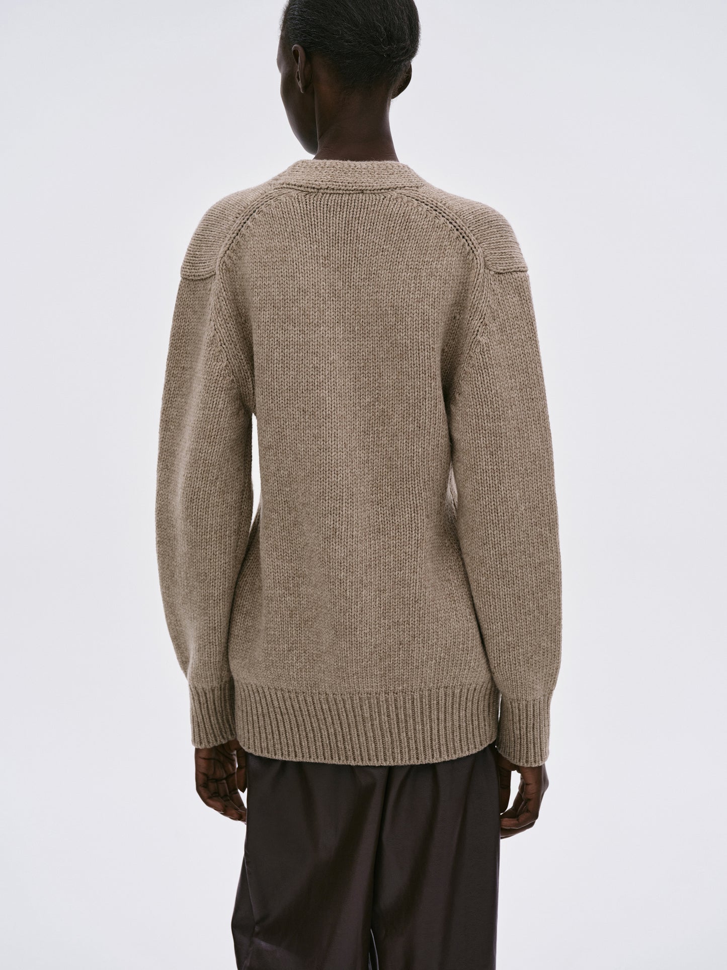 Fitted Fine Wool Cardigan, Mink