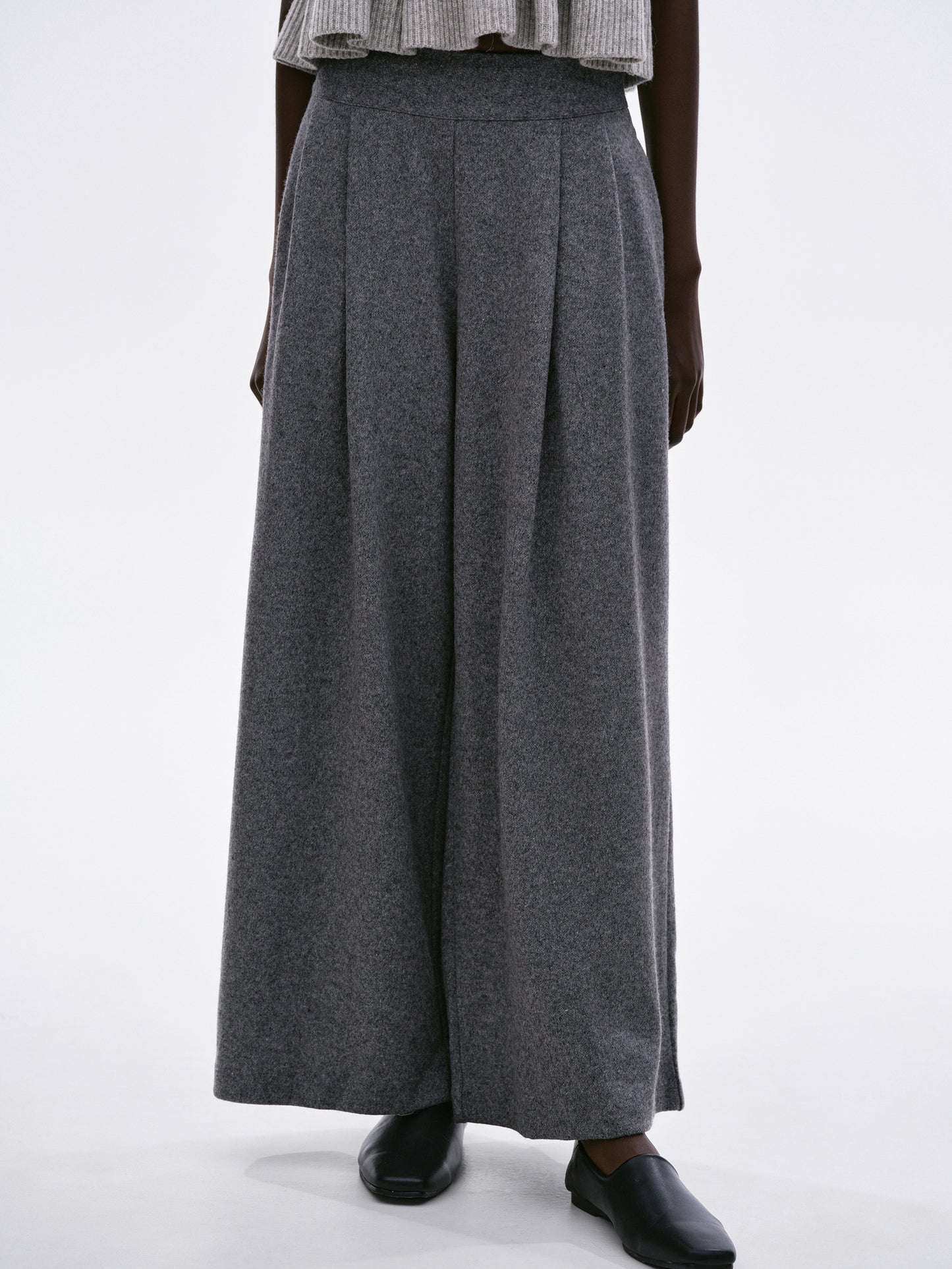 Wide-Leg Wool Trousers, Charcoal