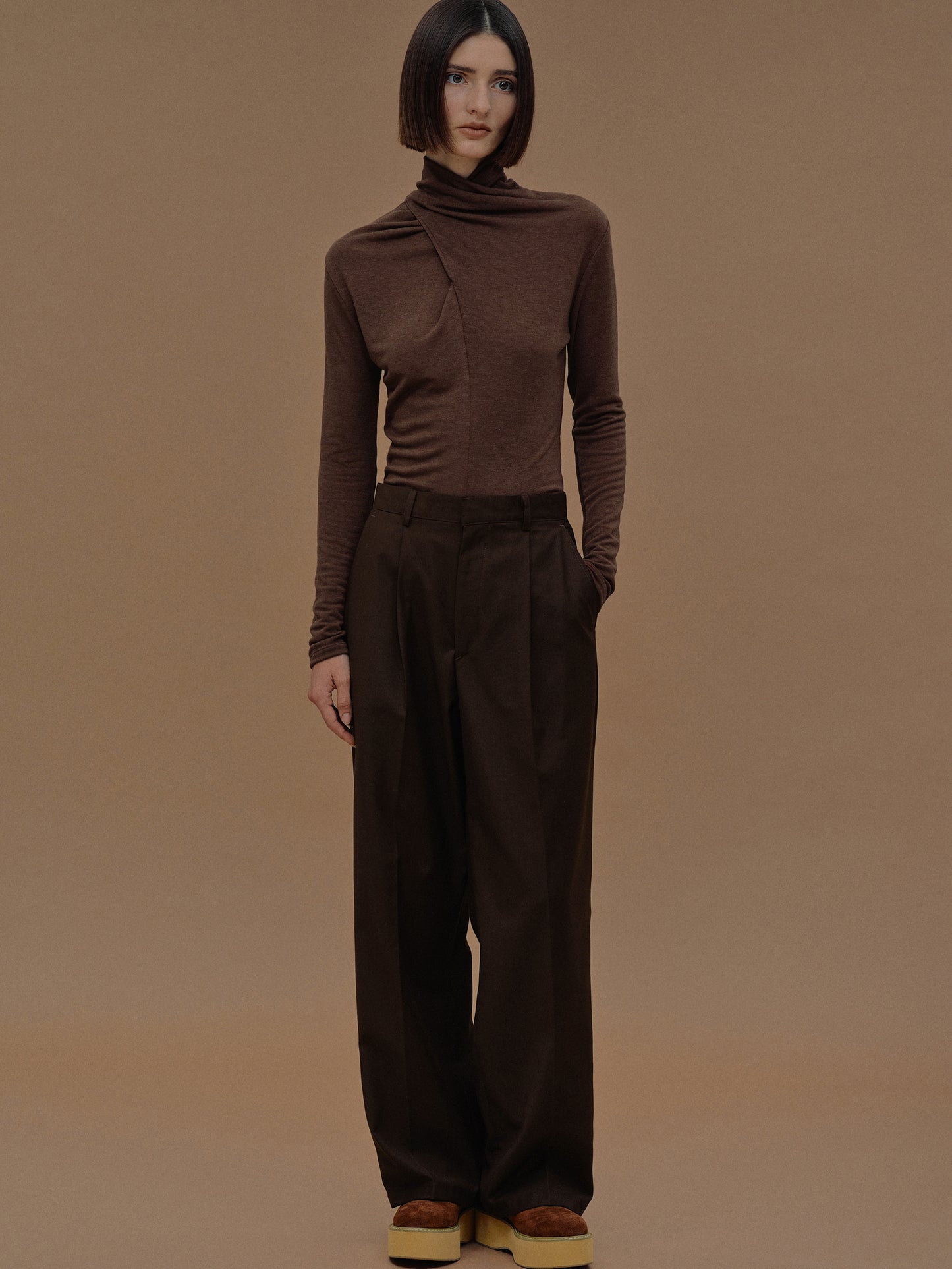 Triangle Pocket Relaxed Trousers, Fondant