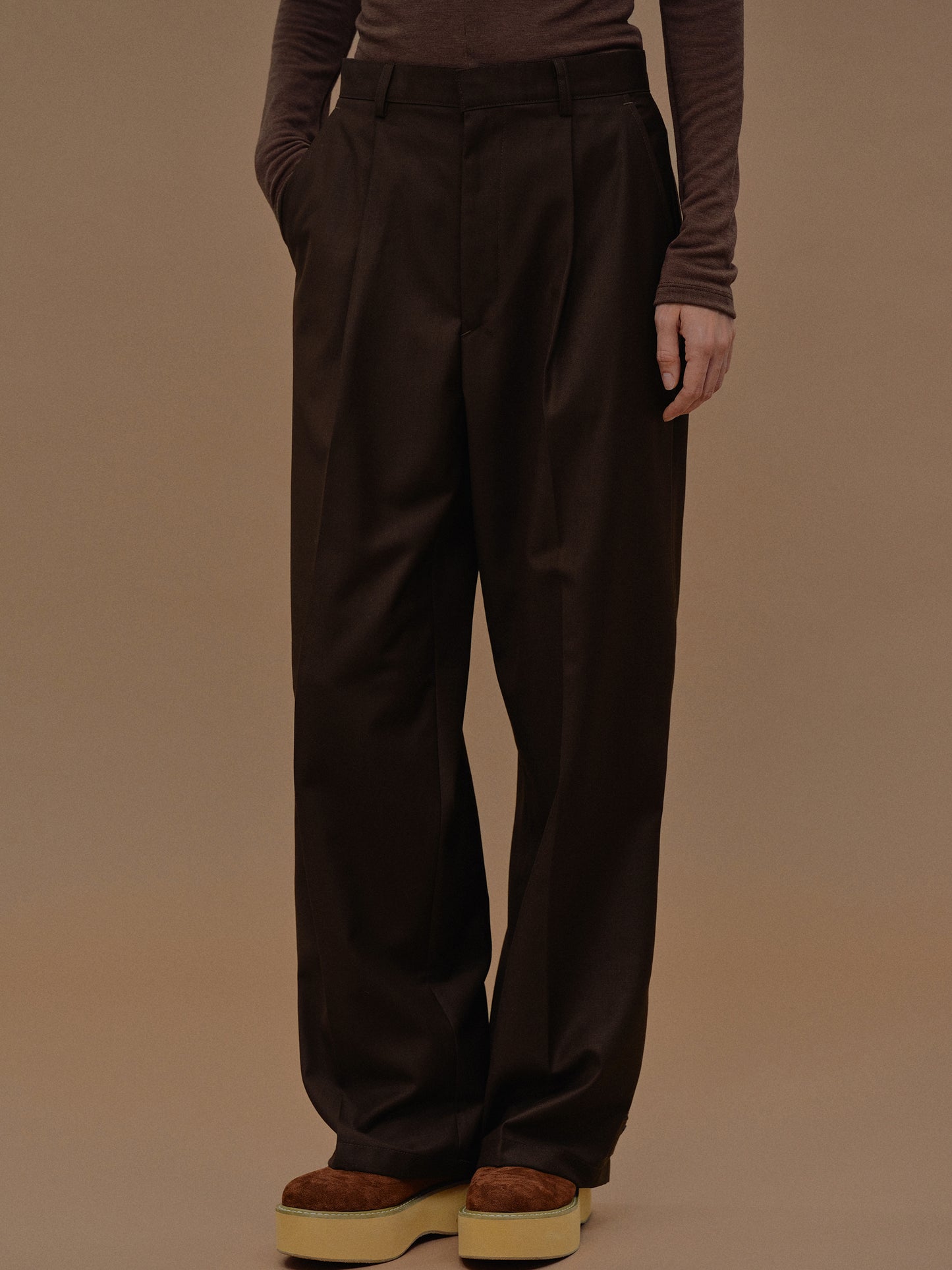 Triangle Pocket Relaxed Trousers, Fondant