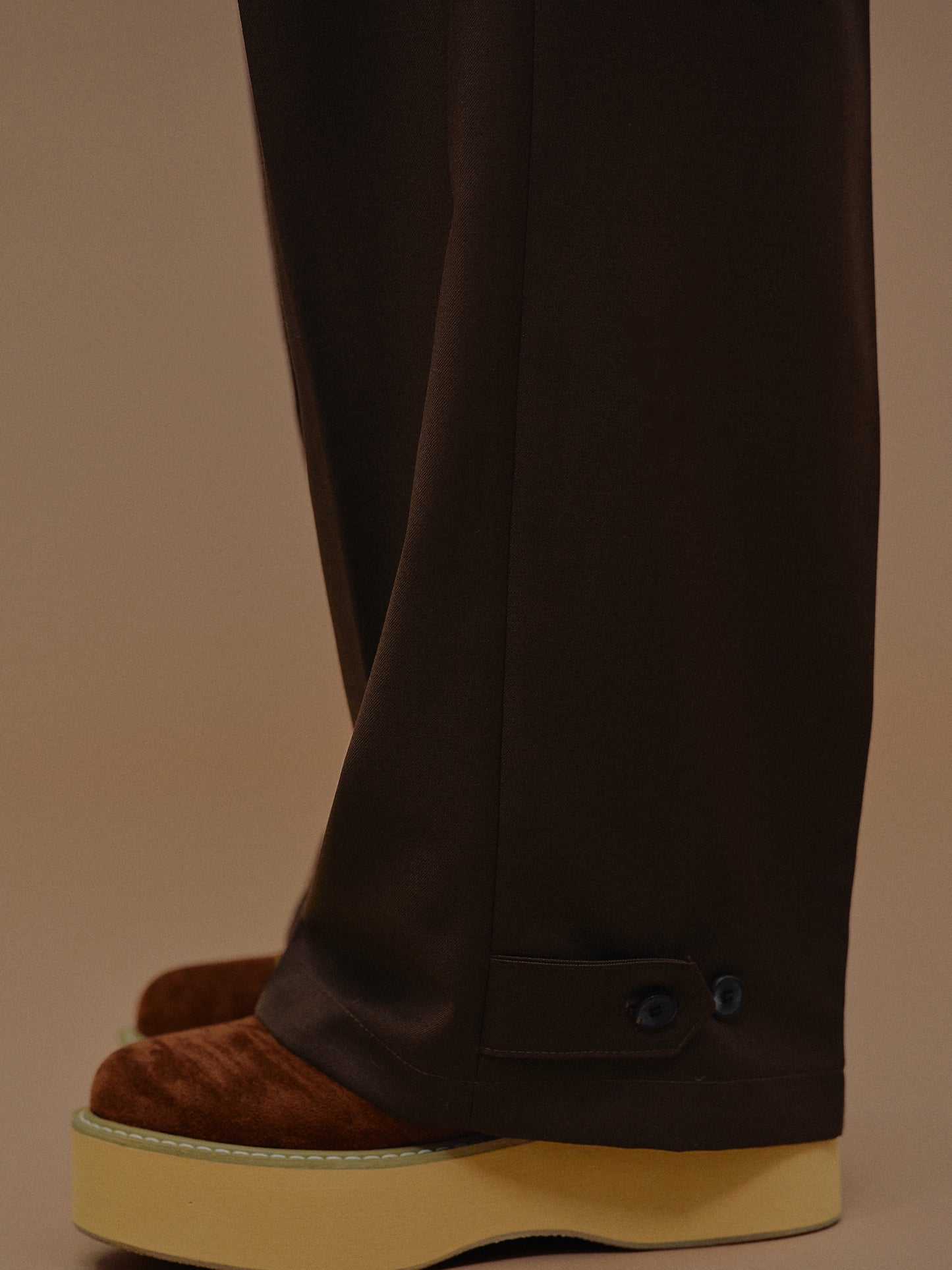 Triangle Pocket Relaxed Trousers, Fondant