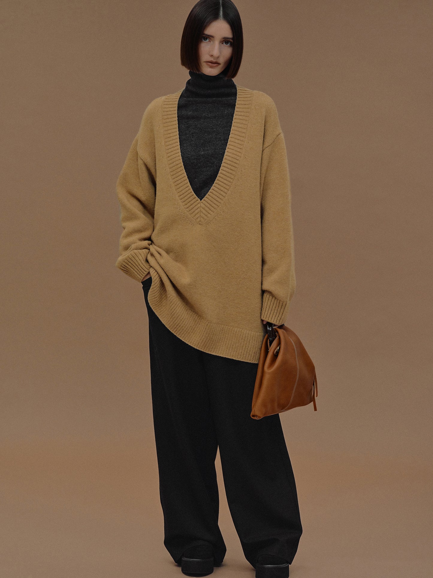 Agatha Lambswool Long Sweater, Sand