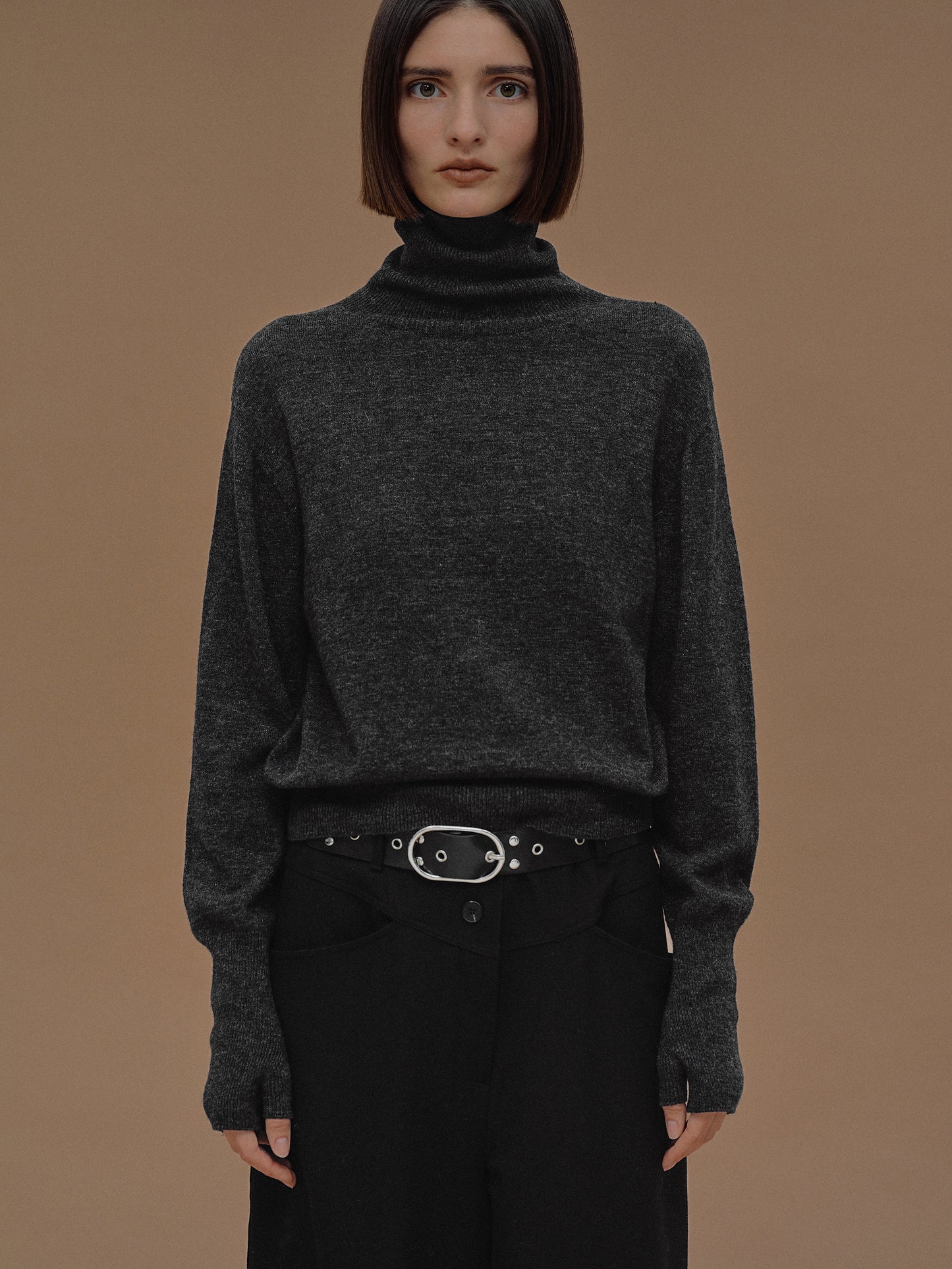 (Pre-order) Thumb-Slot Cashmere Turtleneck, Charcoal
