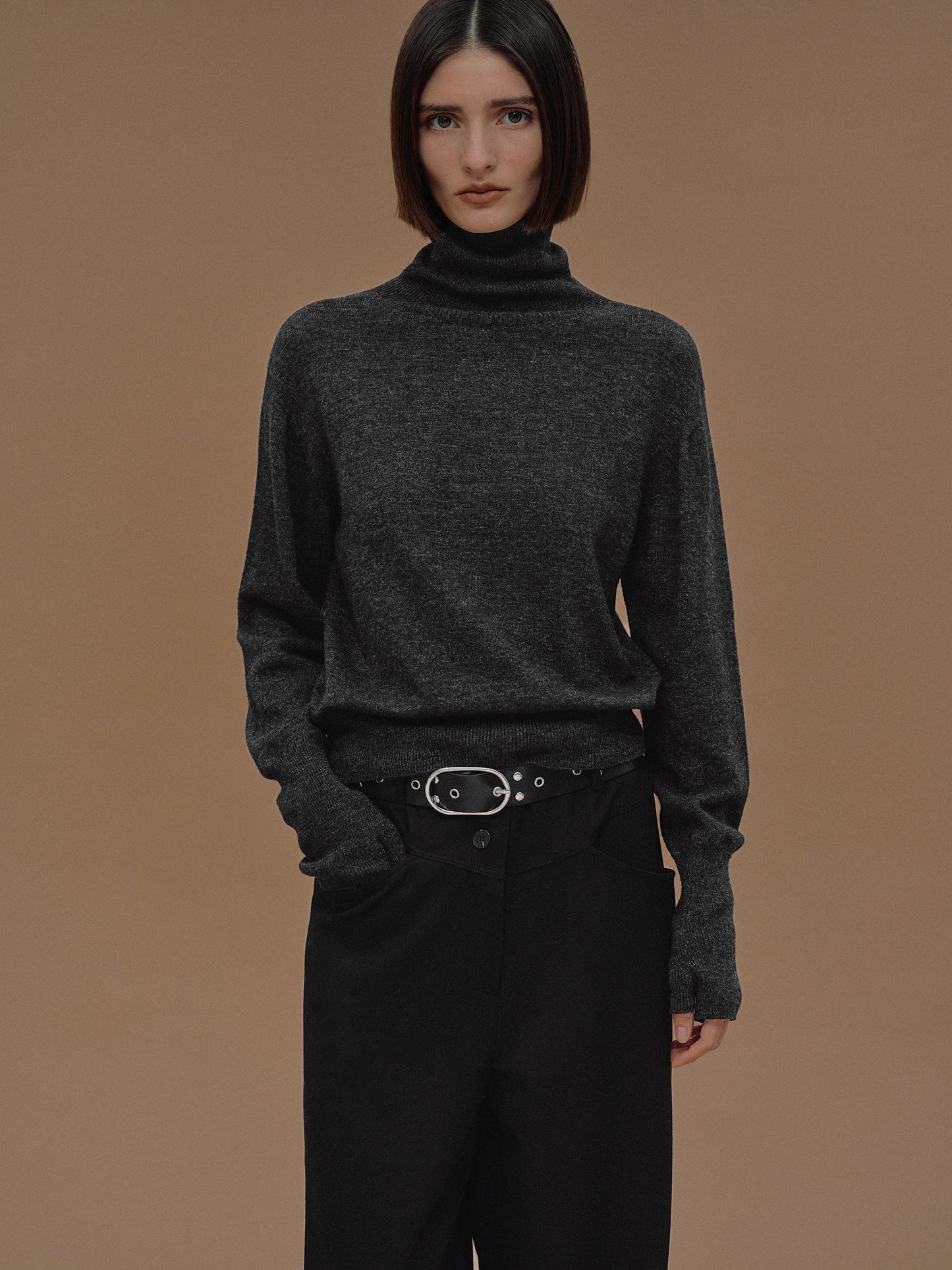 (Pre-order) Thumb-Slot Cashmere Turtleneck, Charcoal