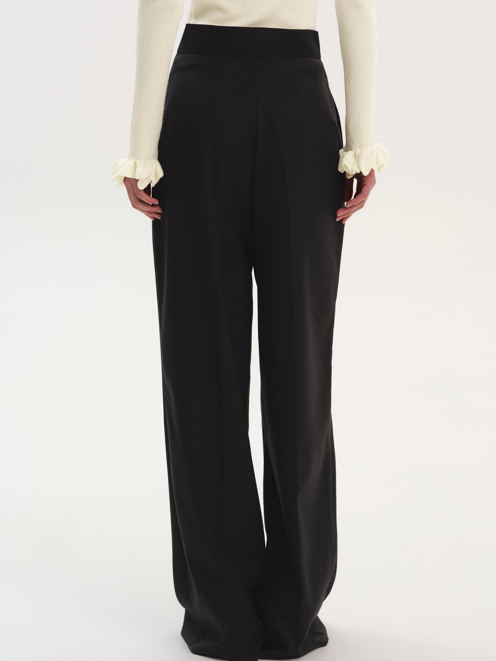 Selvan High Waist Creased Trousers, Black