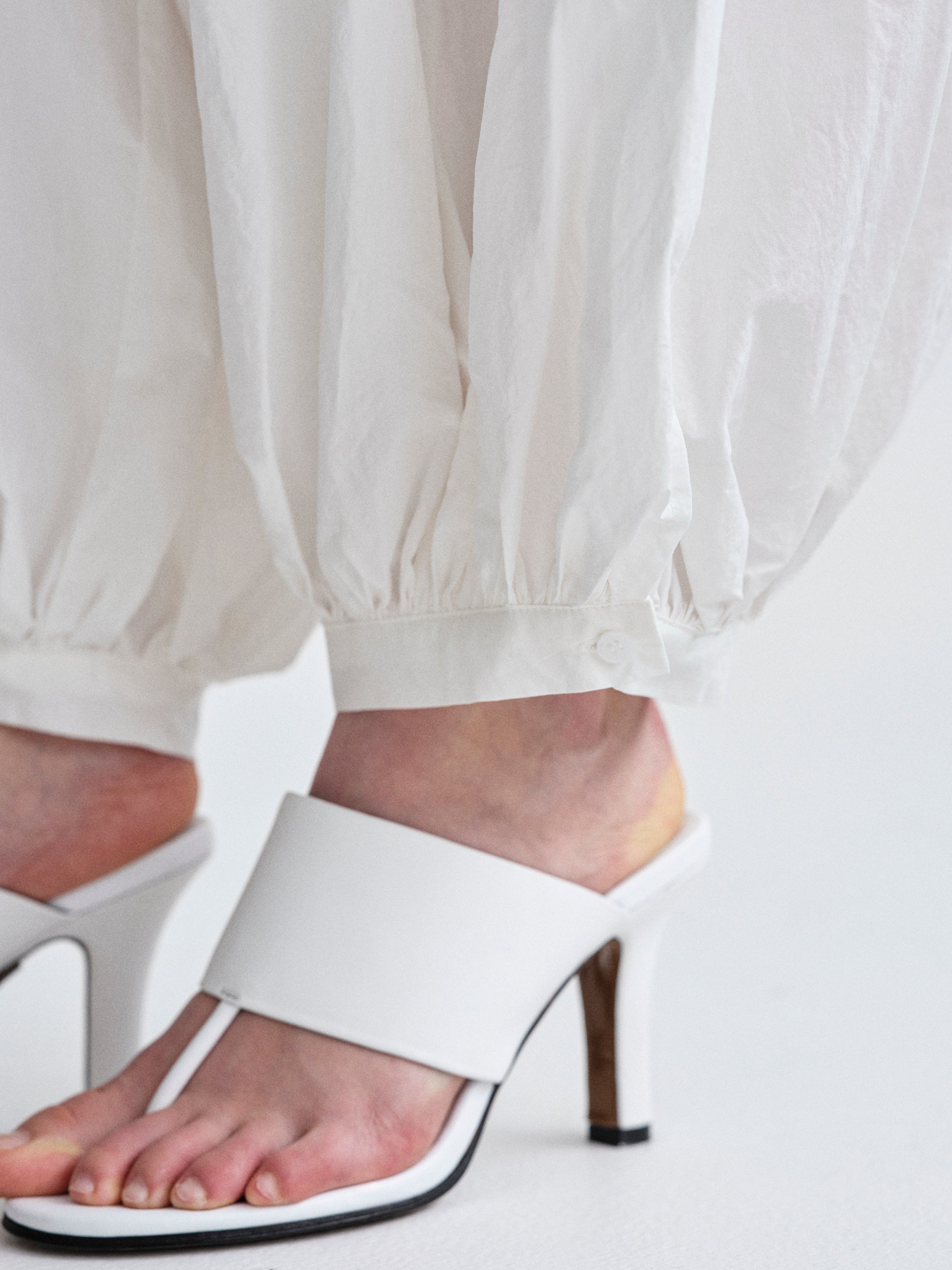Balloon Parachute Pants, White