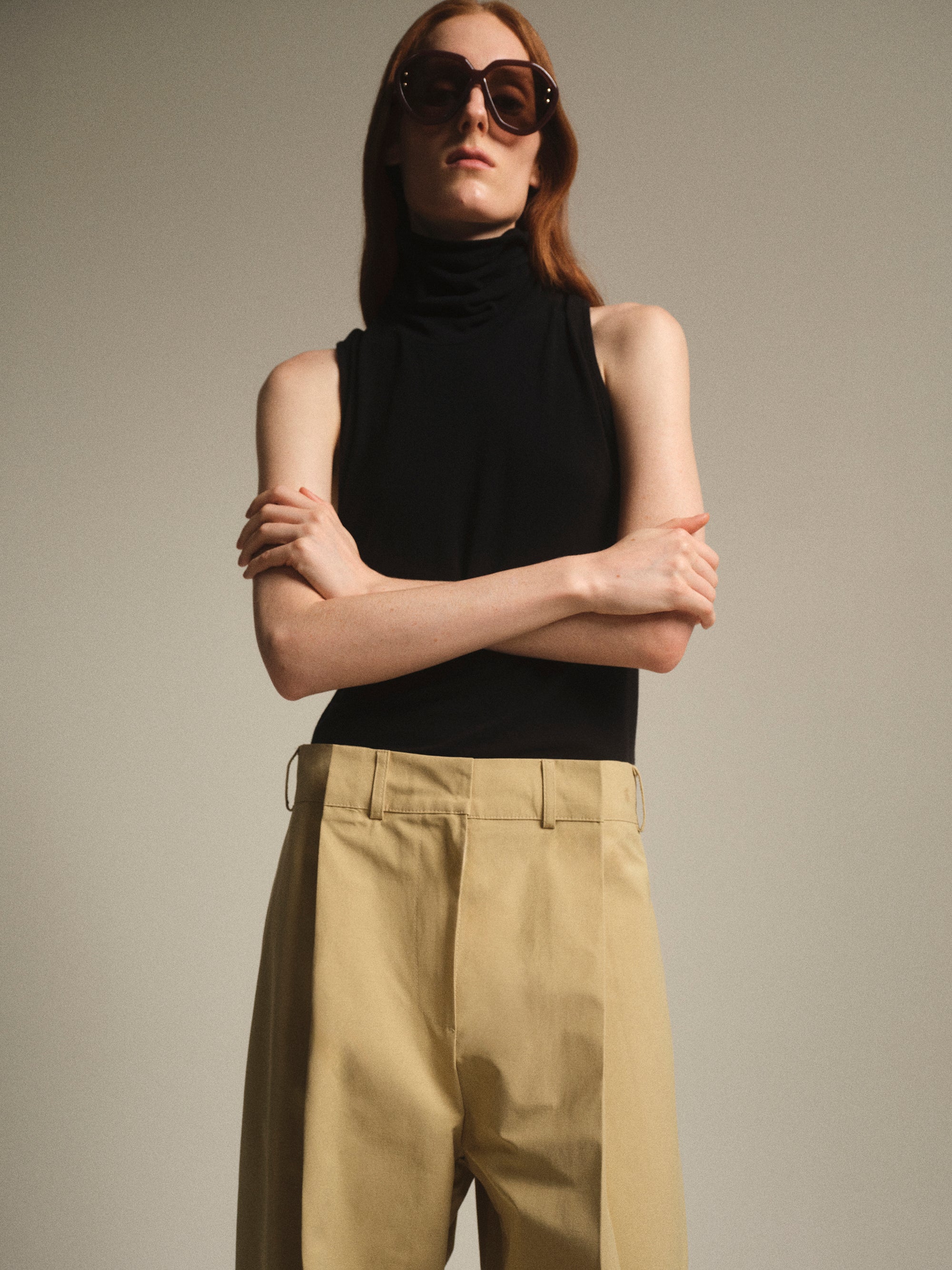 Twist Back Roll Neck Top, Black