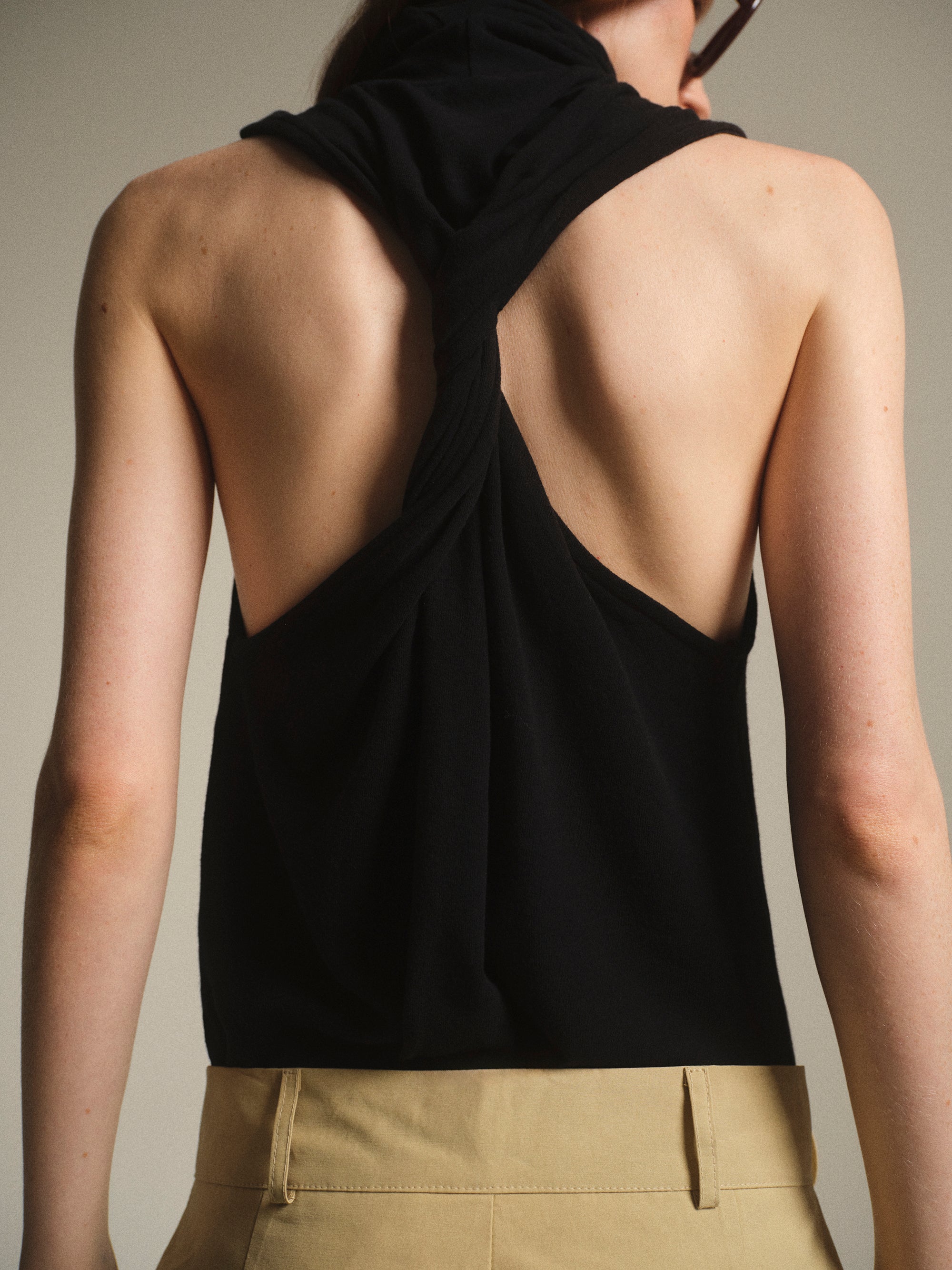 Twist Back Roll Neck Top, Black