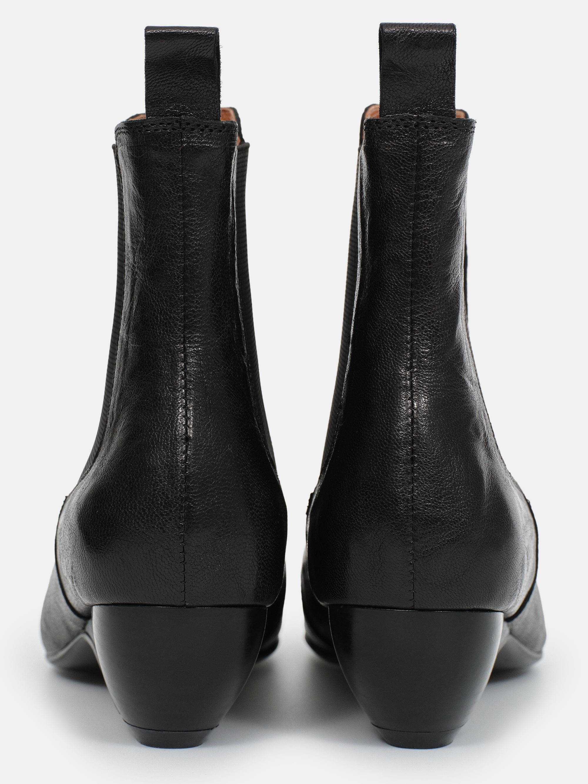 Crinkled Leather Chelsea Boots, Black