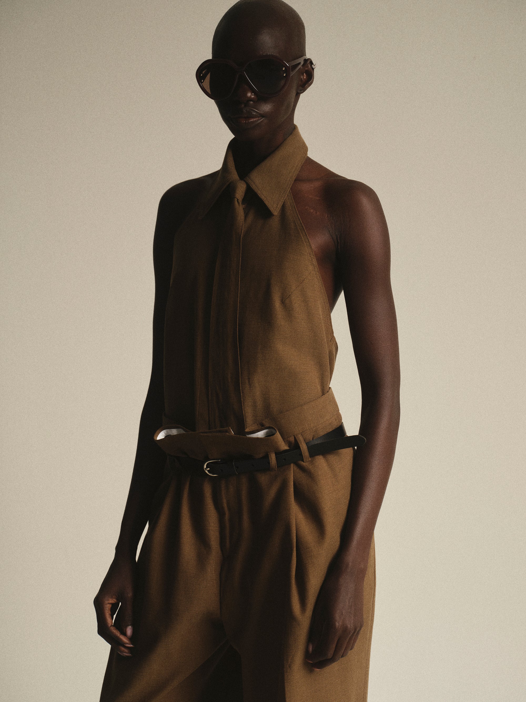 Sleeveless Neck Tie Shirt, Brown