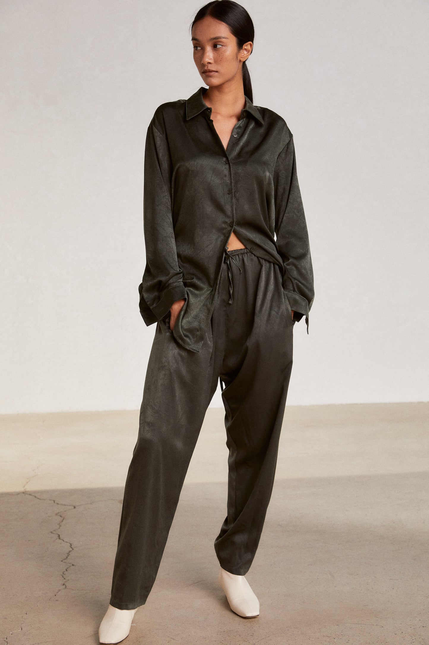 Satin-Effect Tie Back Shirt, Dark Green