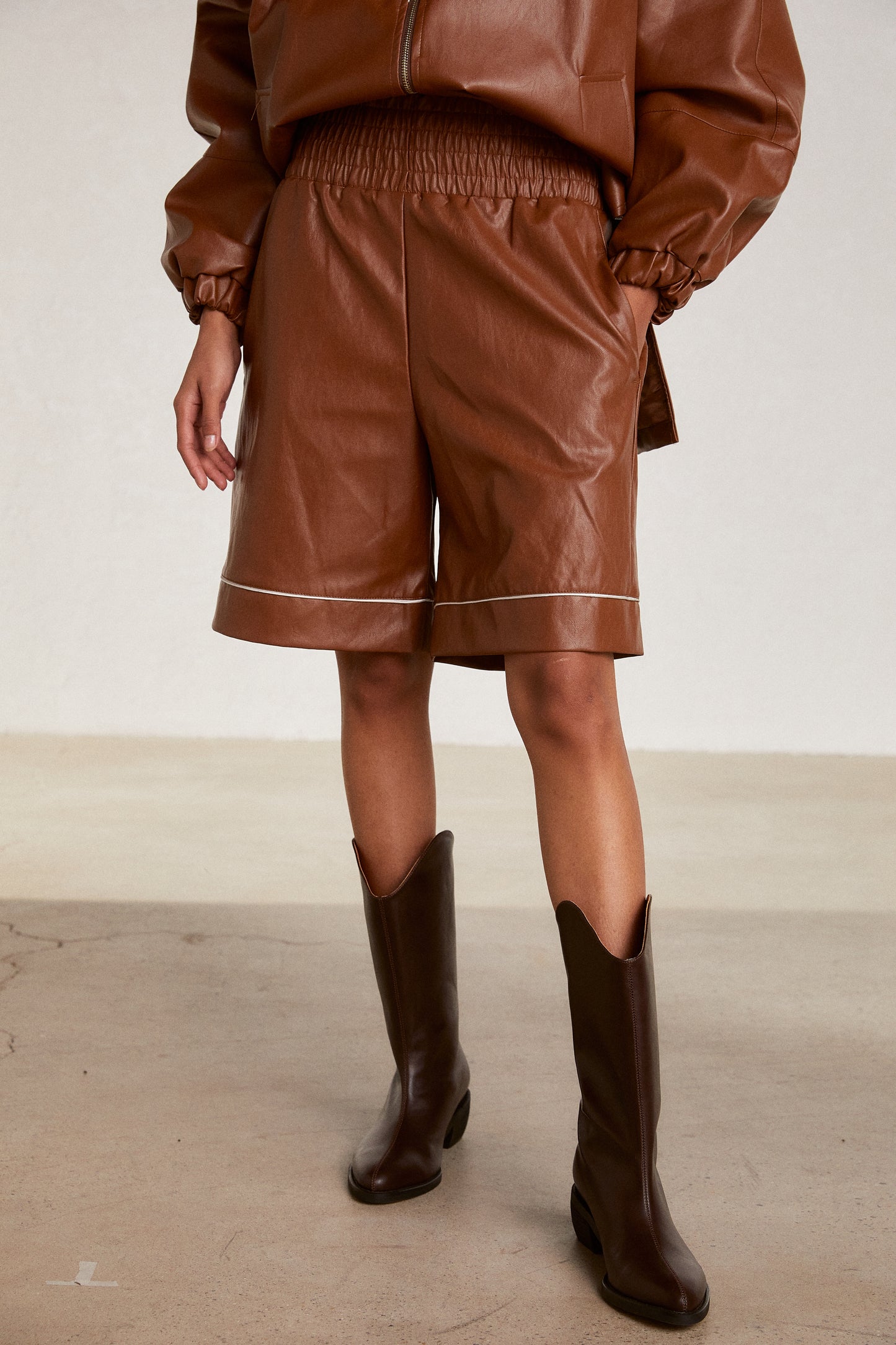 Wide Leather Shorts, Cinnamon