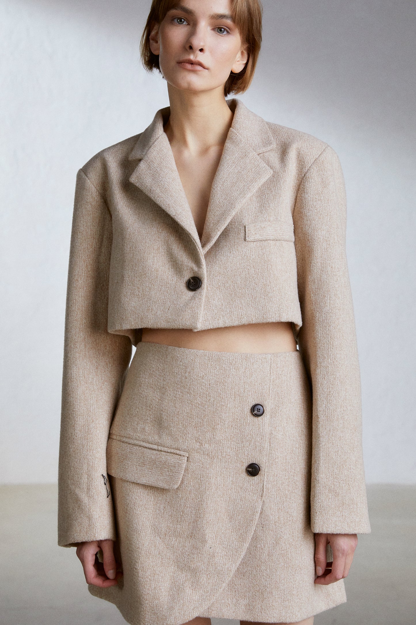 Cropped Men's Wool Blazer, Beige