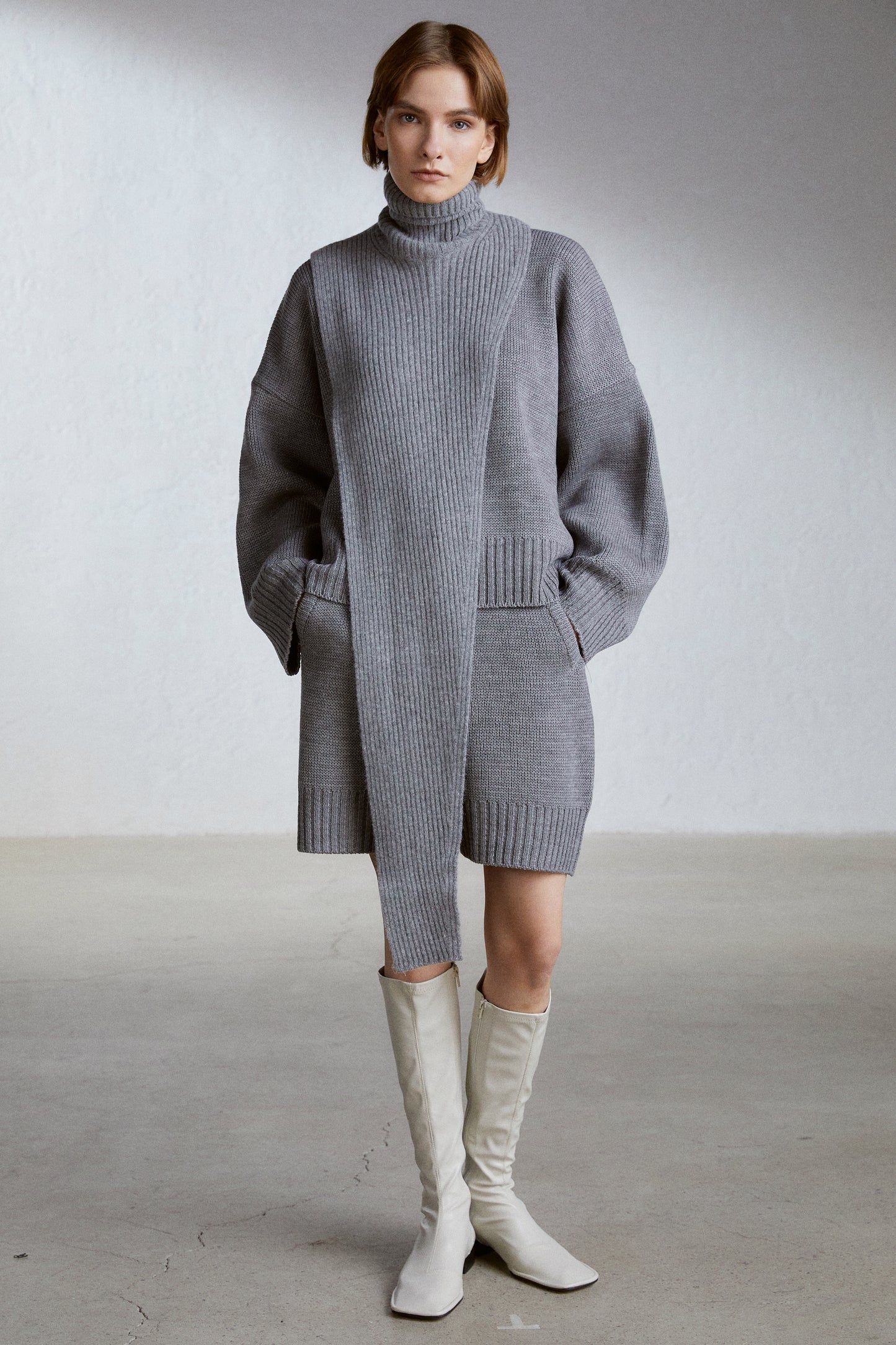 Ribbed Knit Turtleneck Scarf, Grey