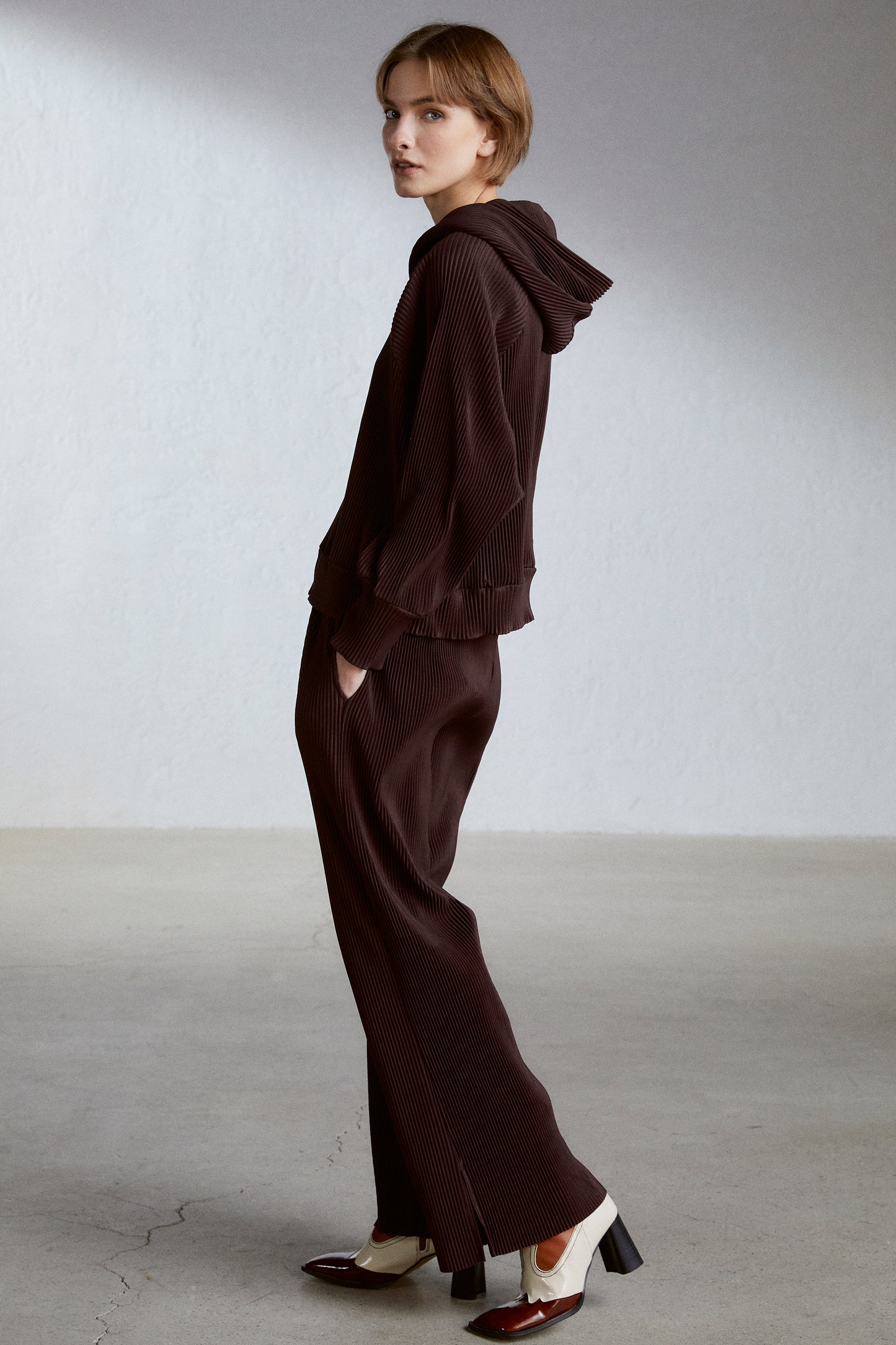 Oversize Pleated Hoodie, Wine