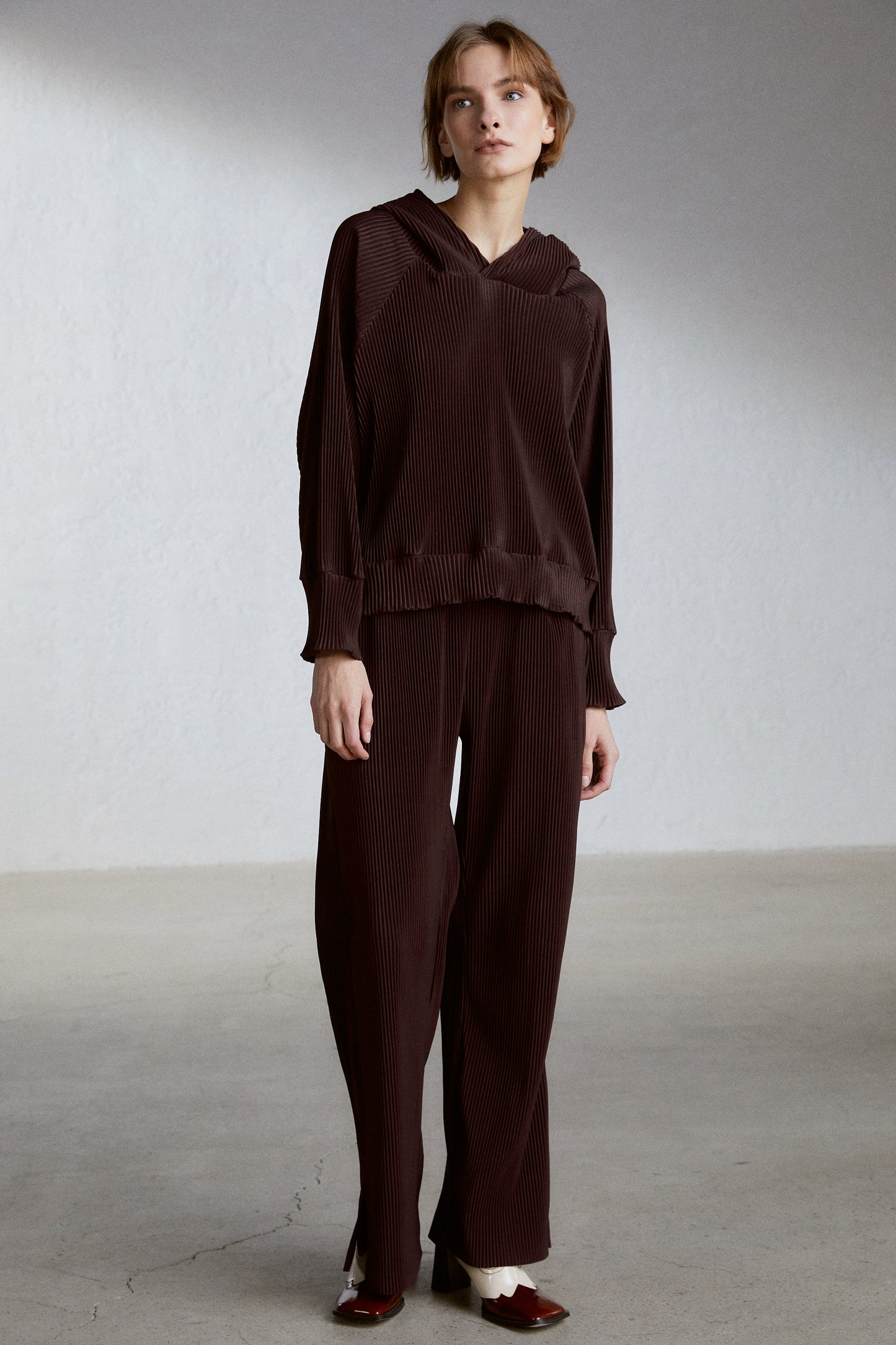Oversize Pleated Hoodie, Wine
