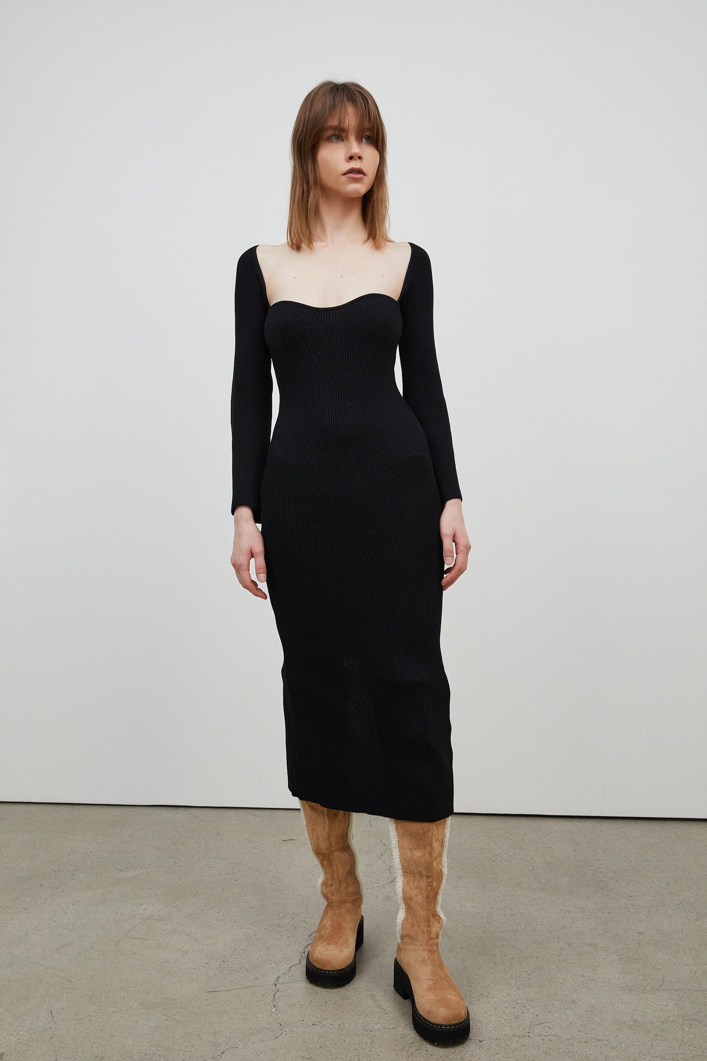 Sweetheart Neckline Long Knit Dress, Black