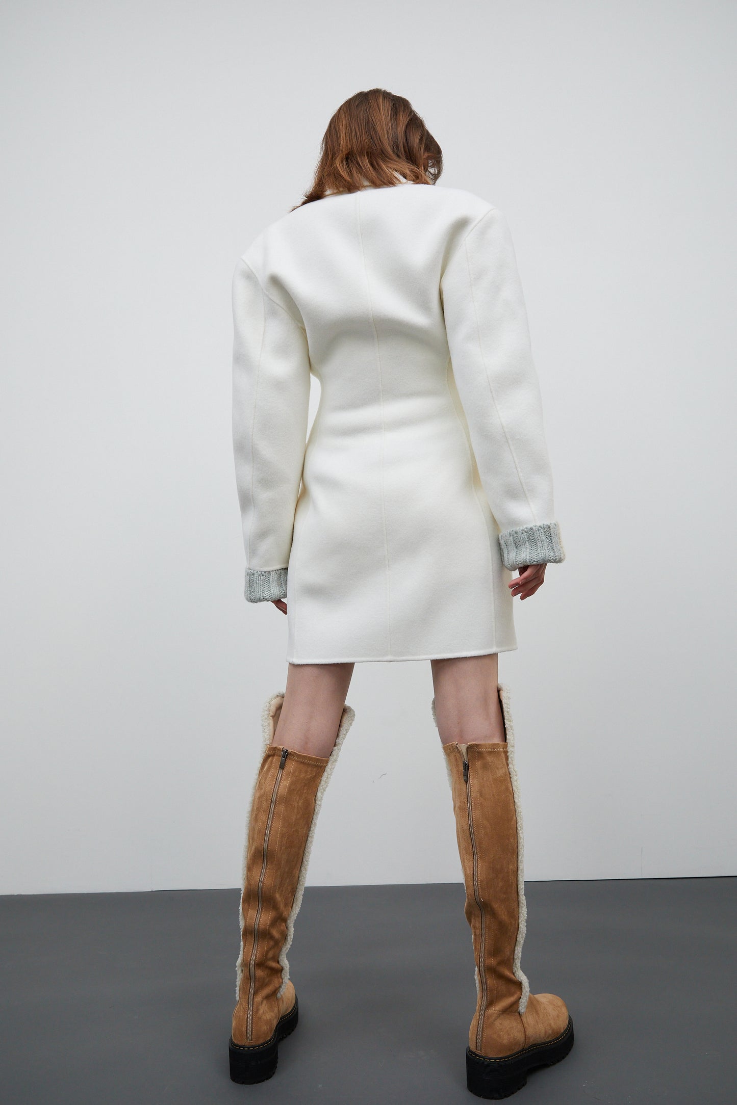 Ultra-Lightweight Fitted Fine Wool Coat, Snow White