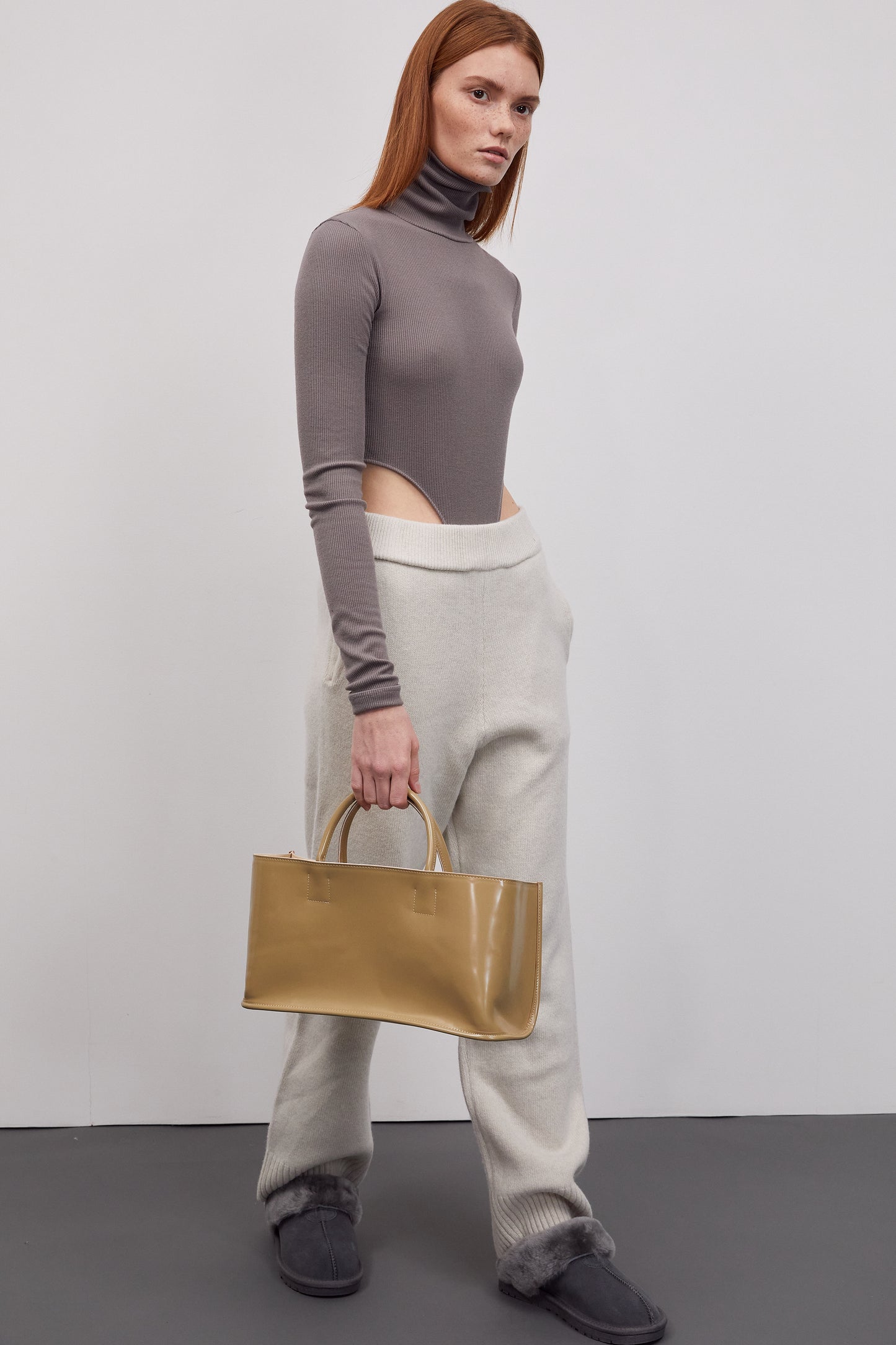 Glossy Patent Rectangular Bag, Olive