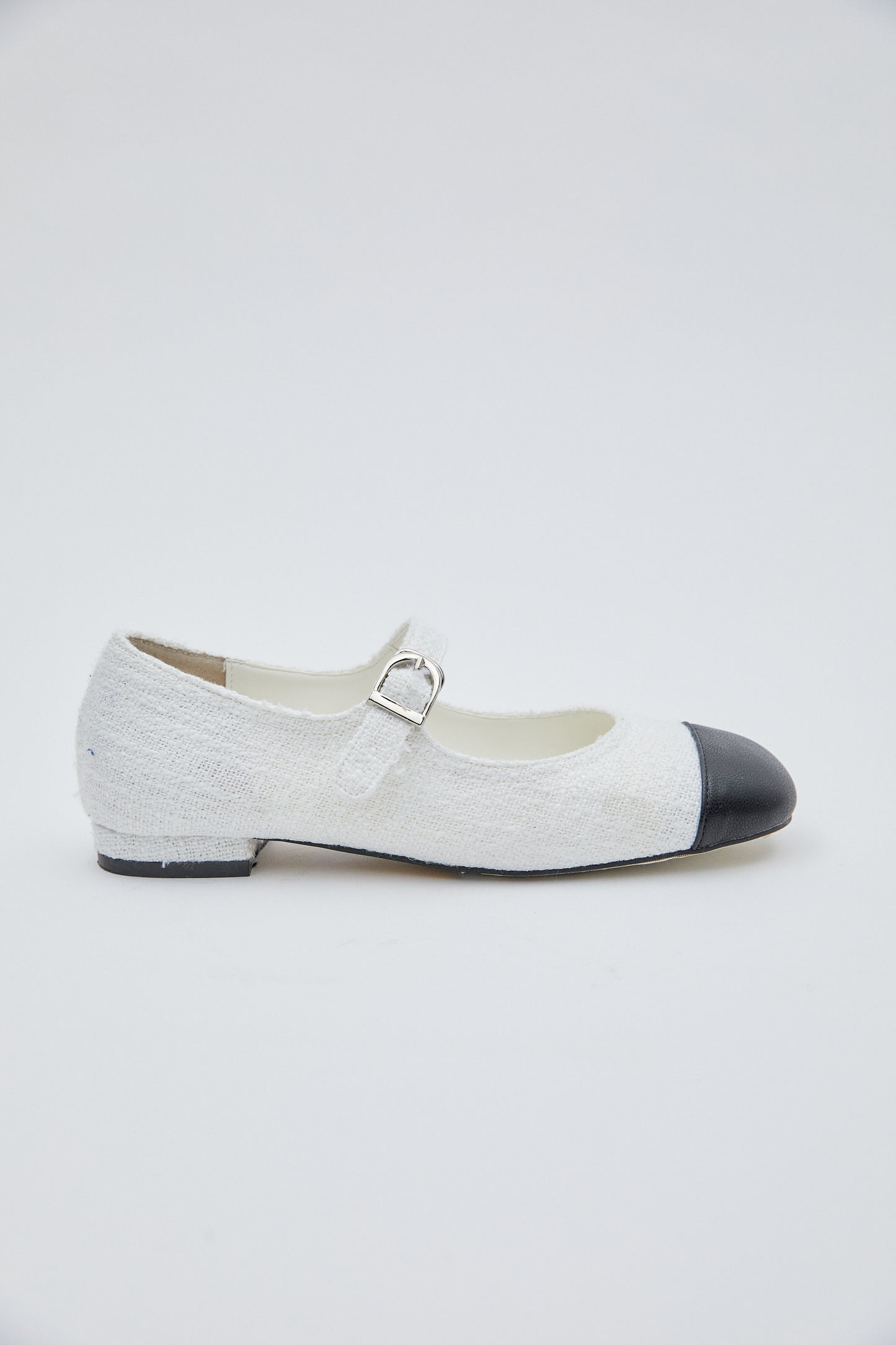 Tweed Mary Janes, Snow White
