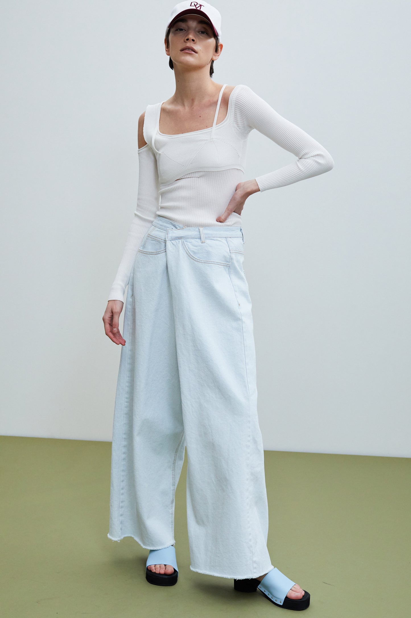 Asymmetric Wrap Folded Zip Fly Jeans, Light Blue