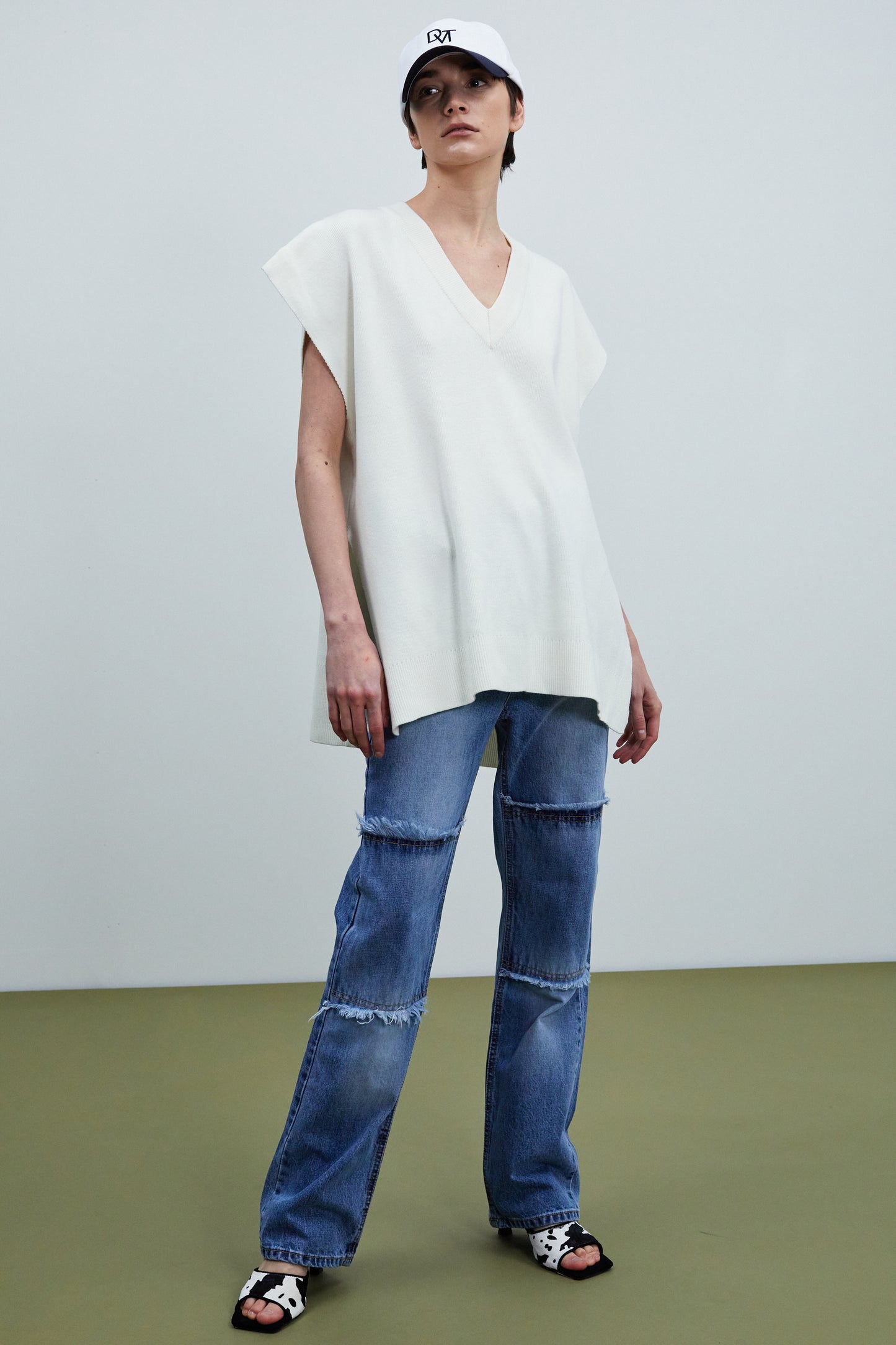 Frayed Panel Straight Leg Jeans, Medium Blue