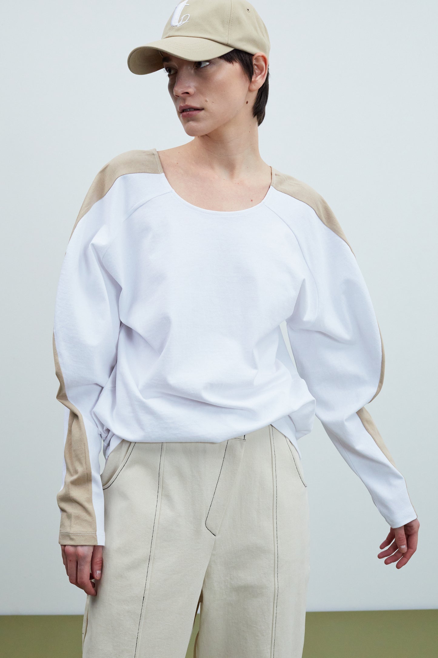 Puffed Balloon Sleeve Tee, Blue & Red, White & Beige
