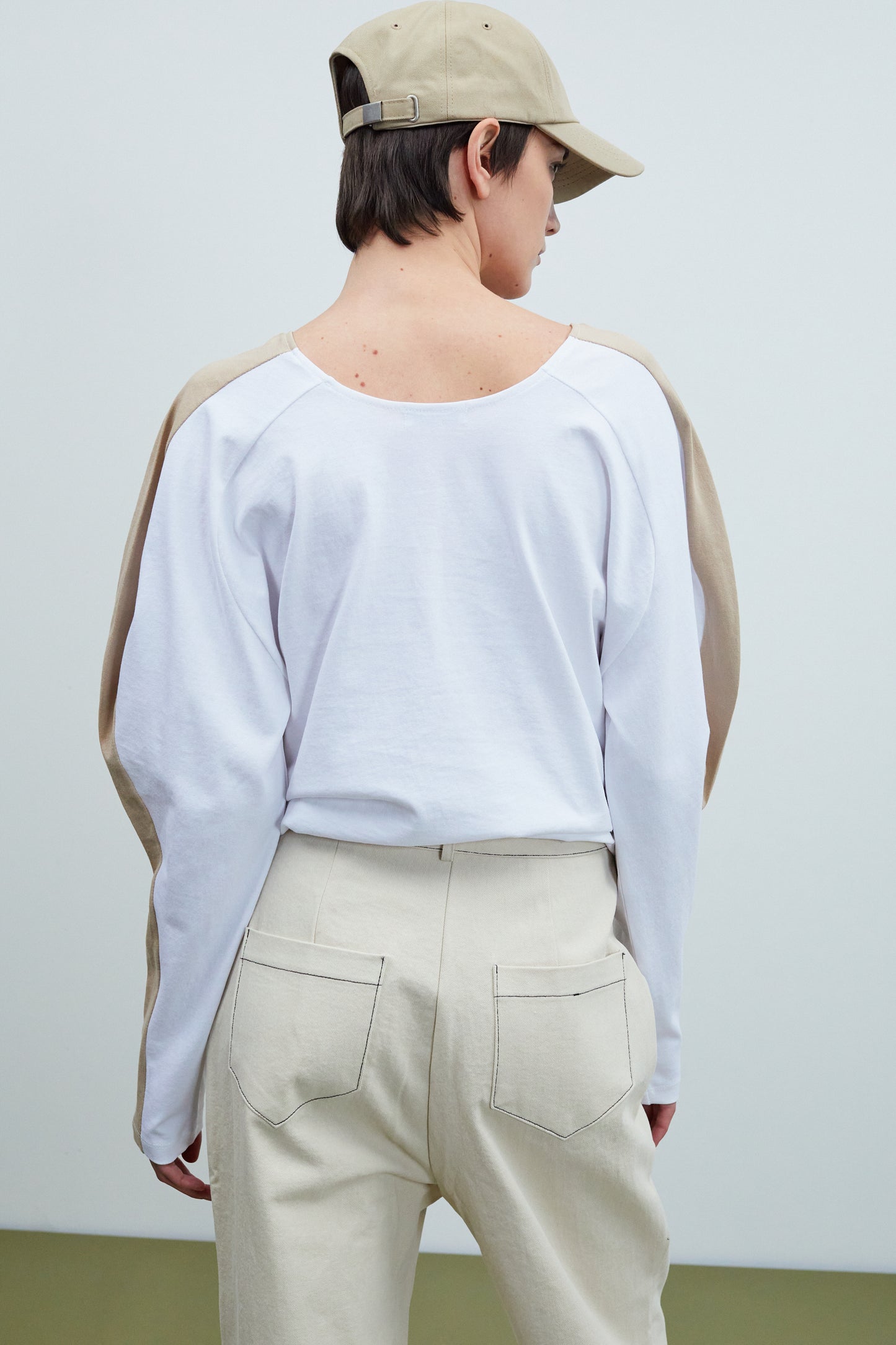Puffed Balloon Sleeve Tee, Blue & Red, White & Beige