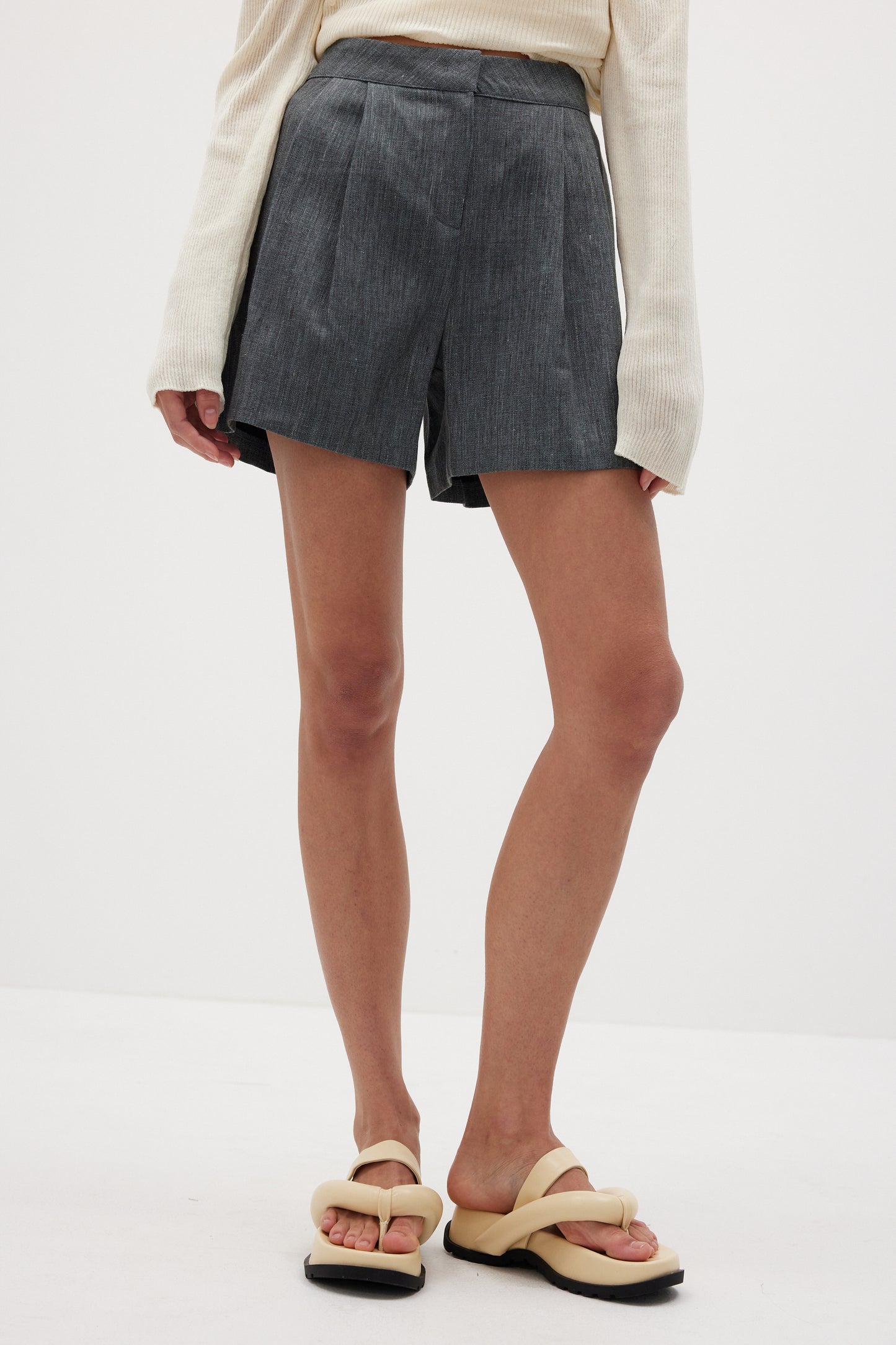 Fine Linen Suit Shorts, Asphalt