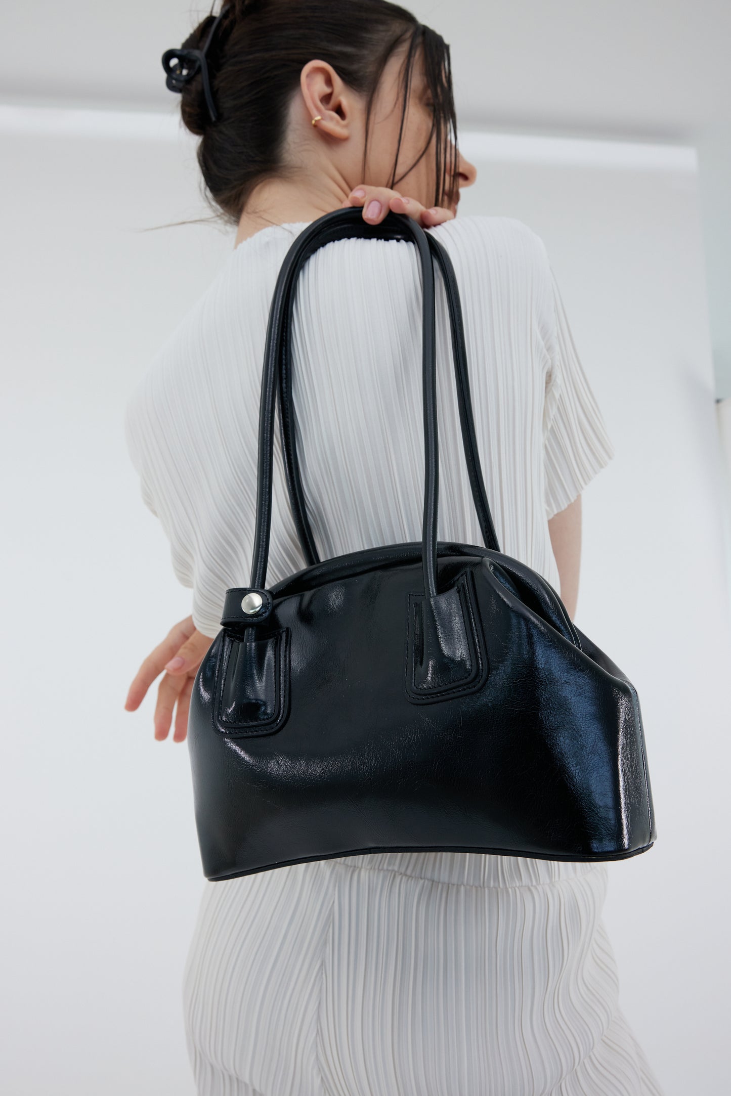 Curved Bowling Bag, Midnight Black