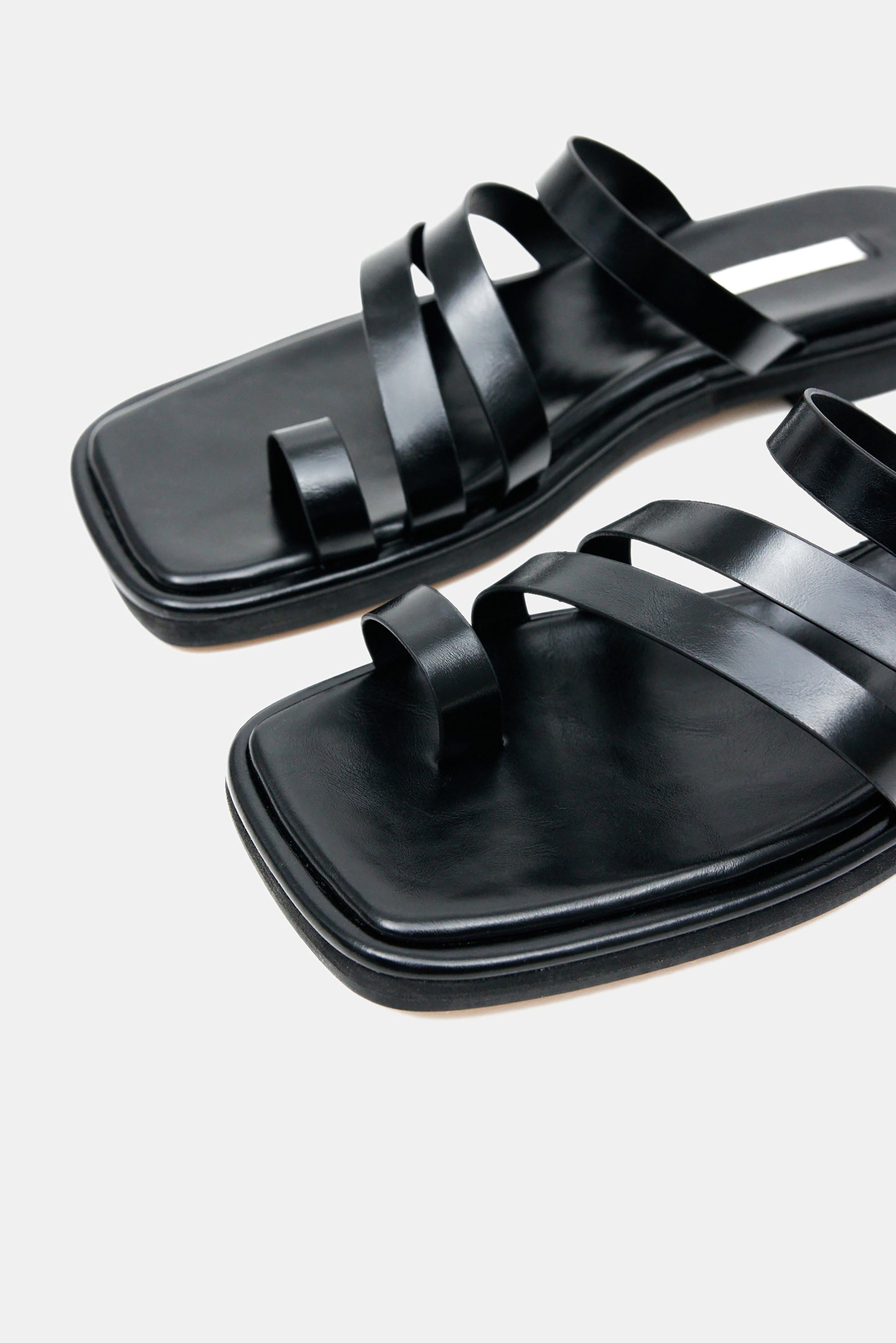 Strappy Flat Sandals, Black