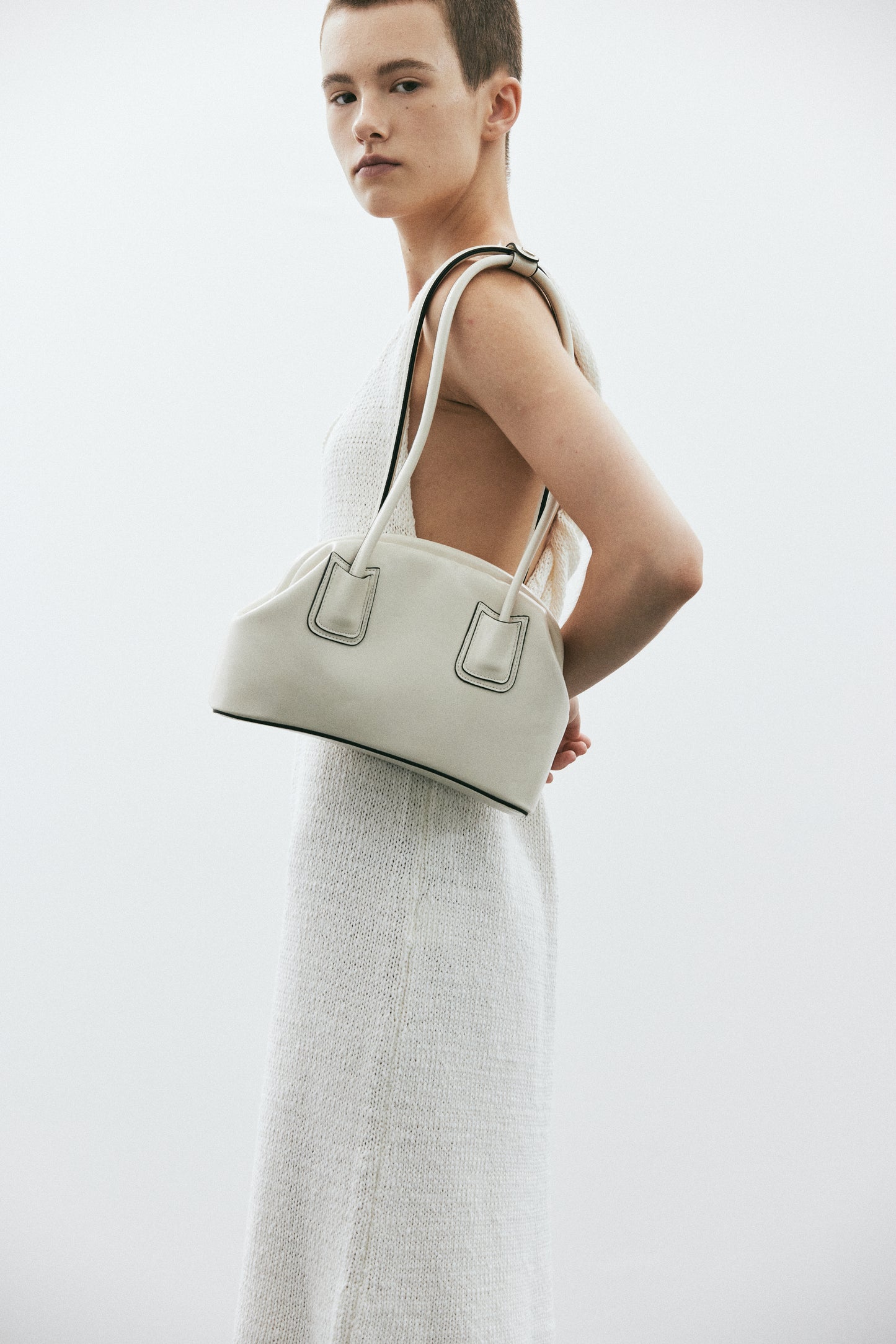 Curved Bowling Bag, Ivory