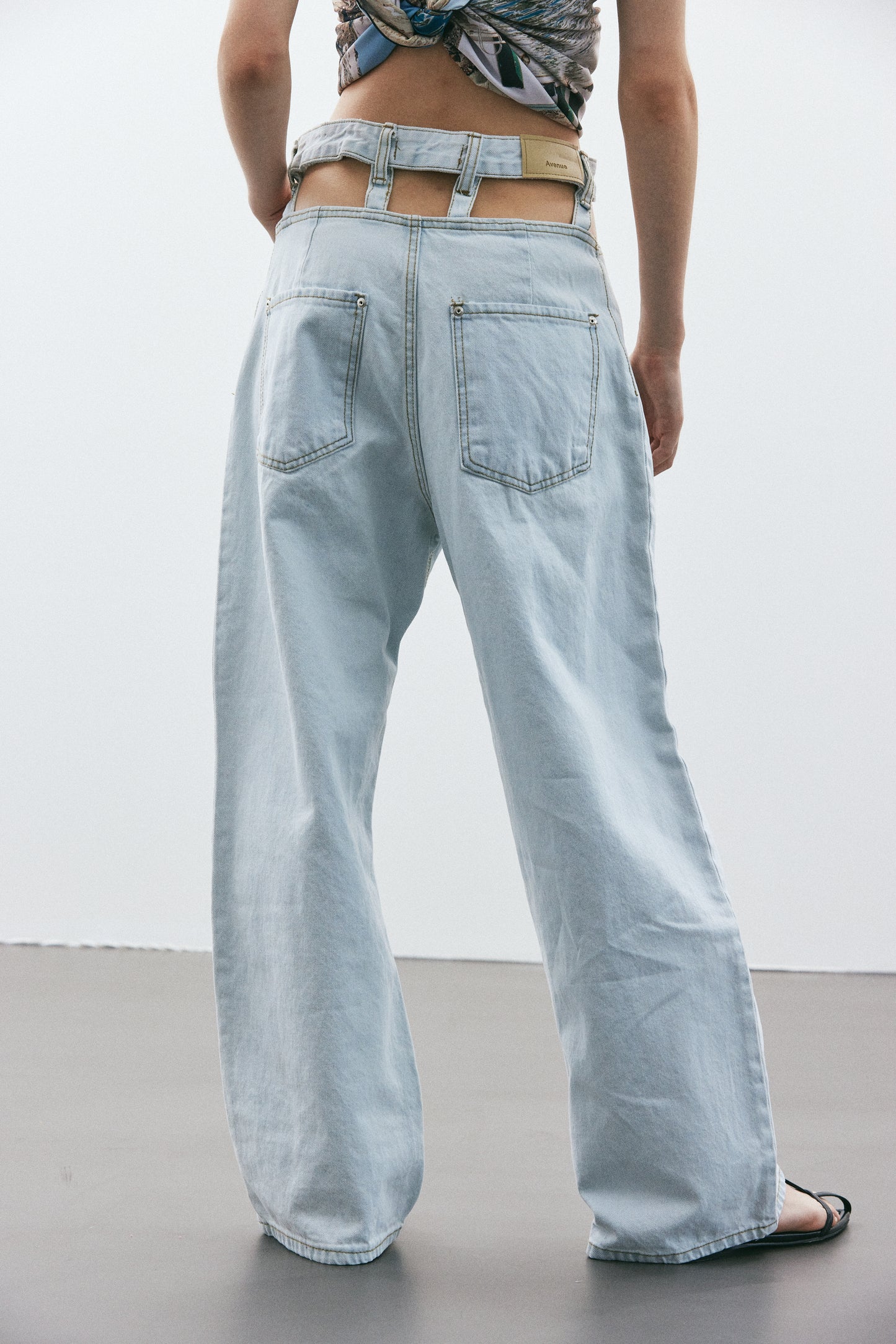 Cutout Waist Jeans, Light Wash